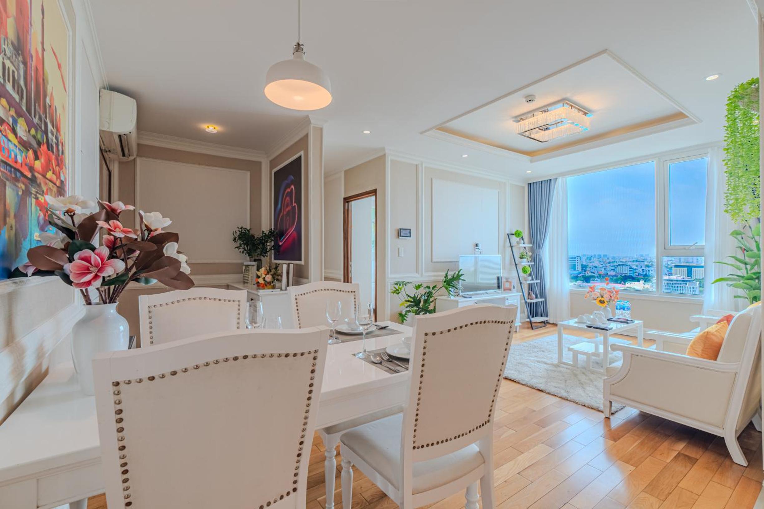 Leman Luxury Suites