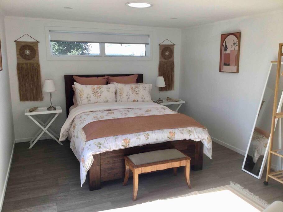 Papamoa Beach Cottage