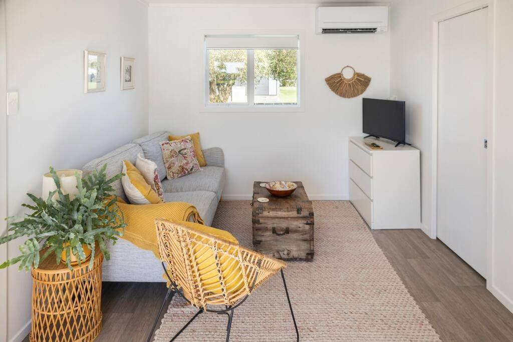 Papamoa Beach Cottage