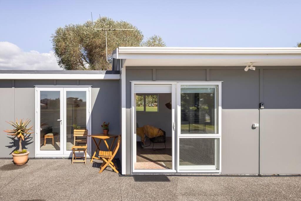 Papamoa Beach Cottage