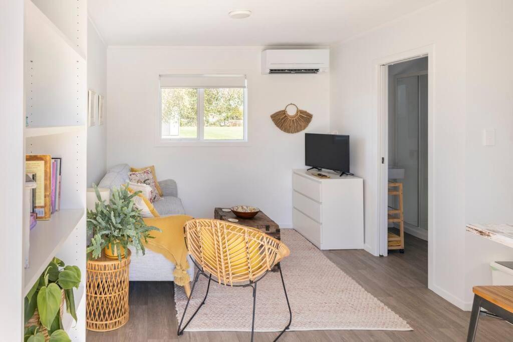 Papamoa Beach Cottage
