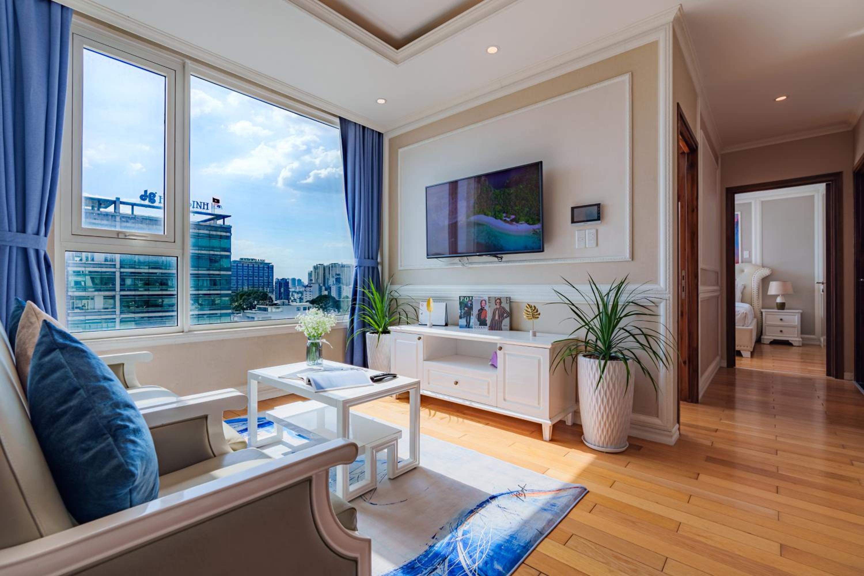 Leman Luxury Suites