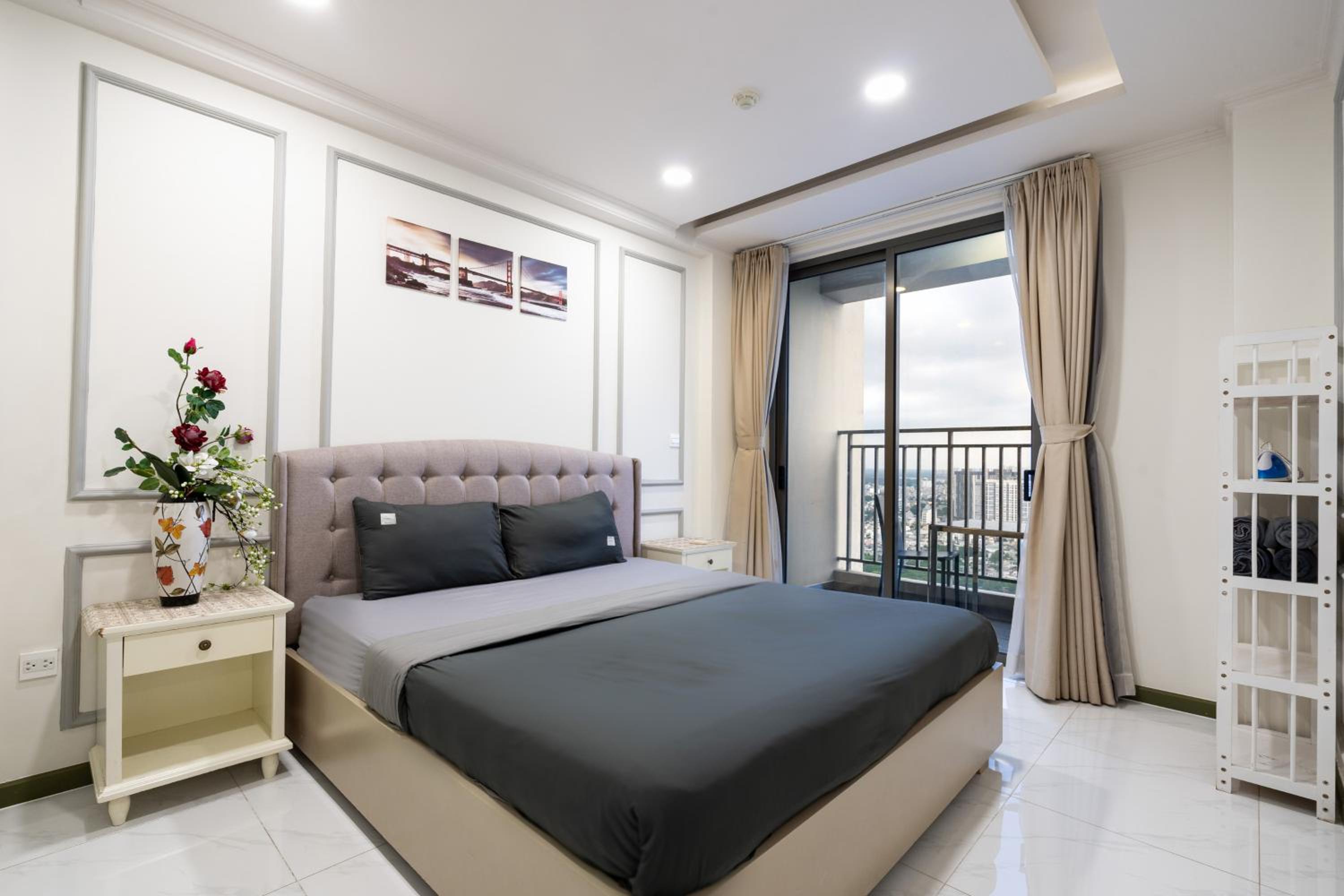 Saigon Downtown - Rivergate Residence
