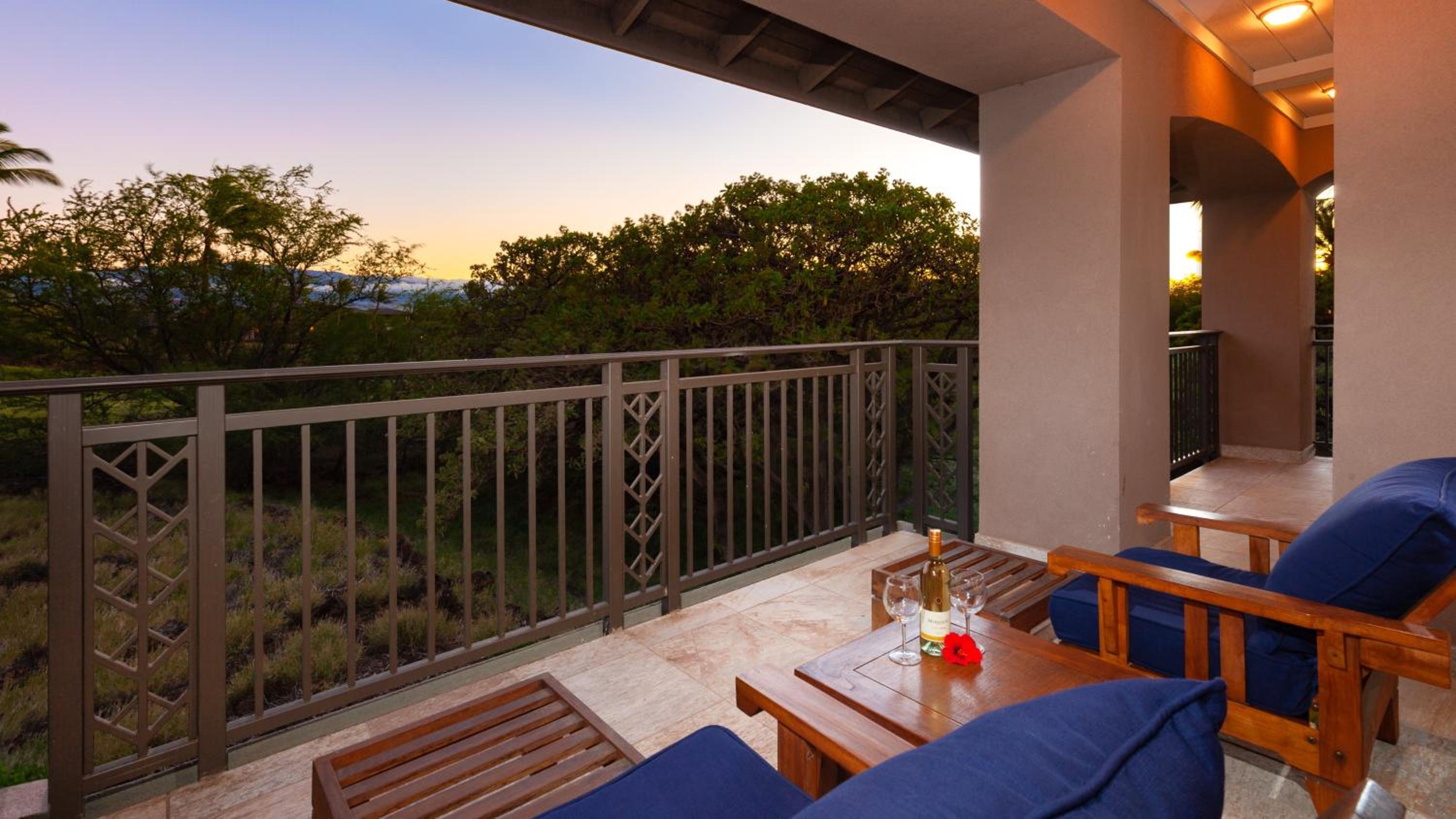 SECRET TROPICAL HIDEAWAY Private 2BR Tropical Hideaway in Fairways Community view 5