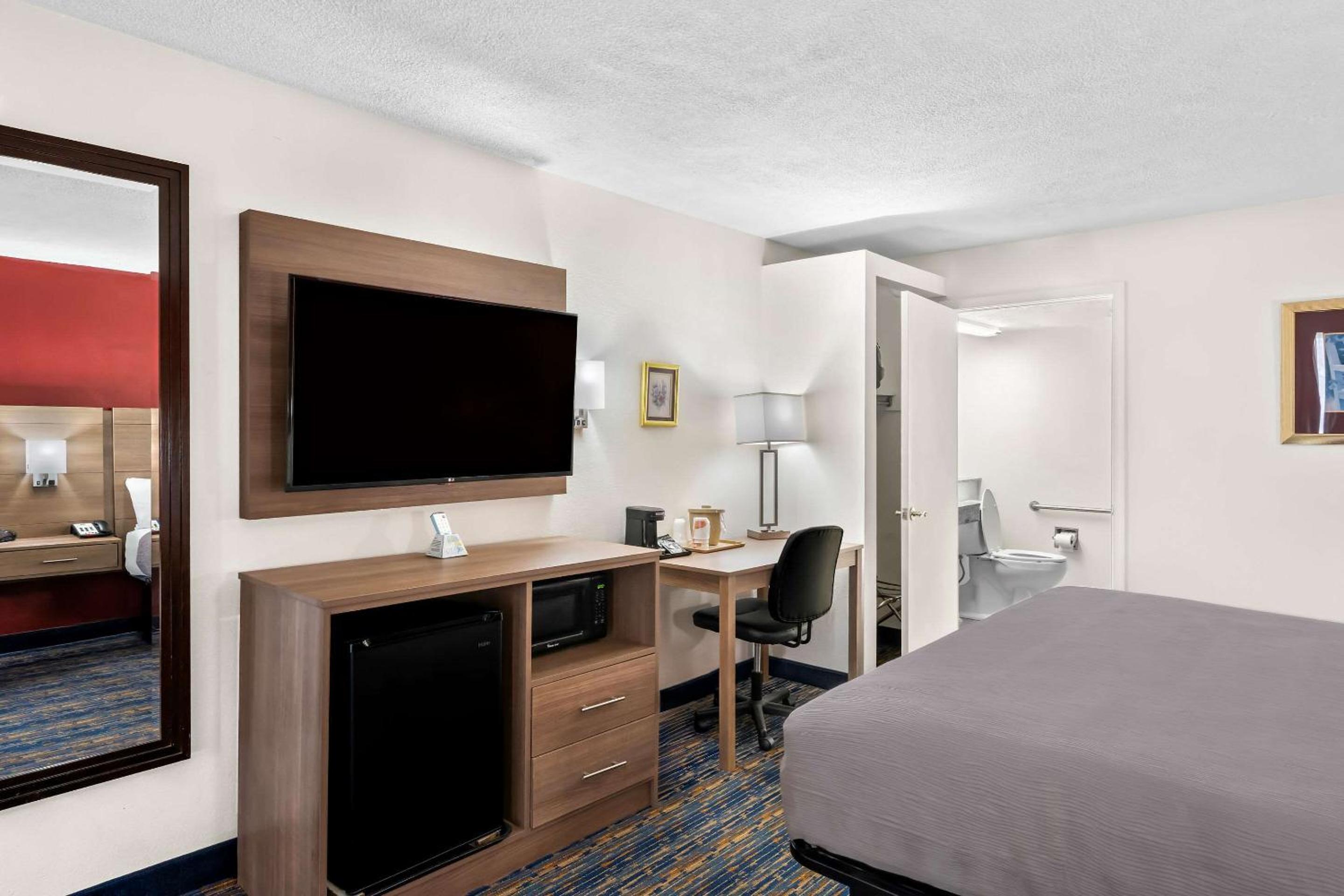 Quality Inn Luray