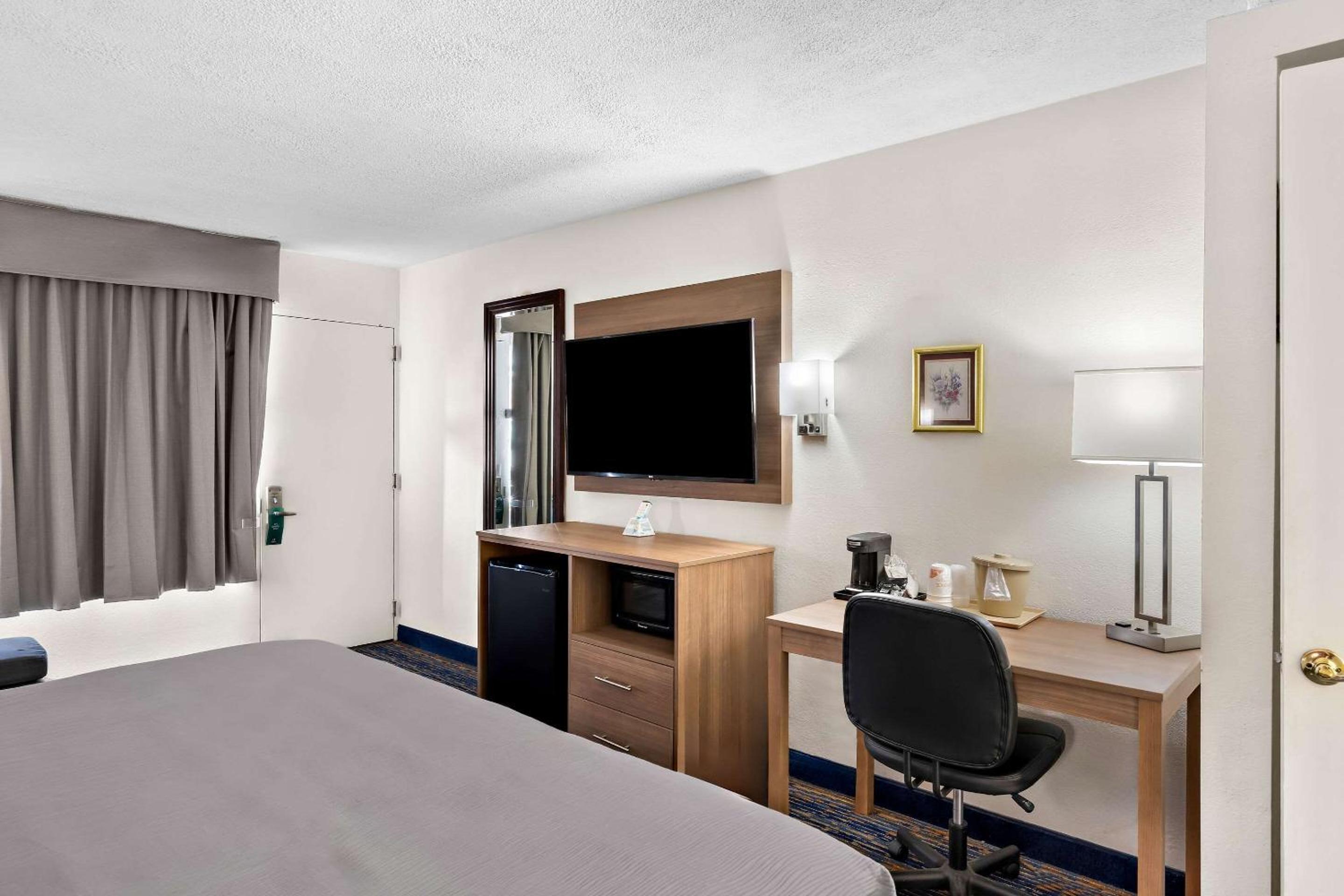 Quality Inn Luray