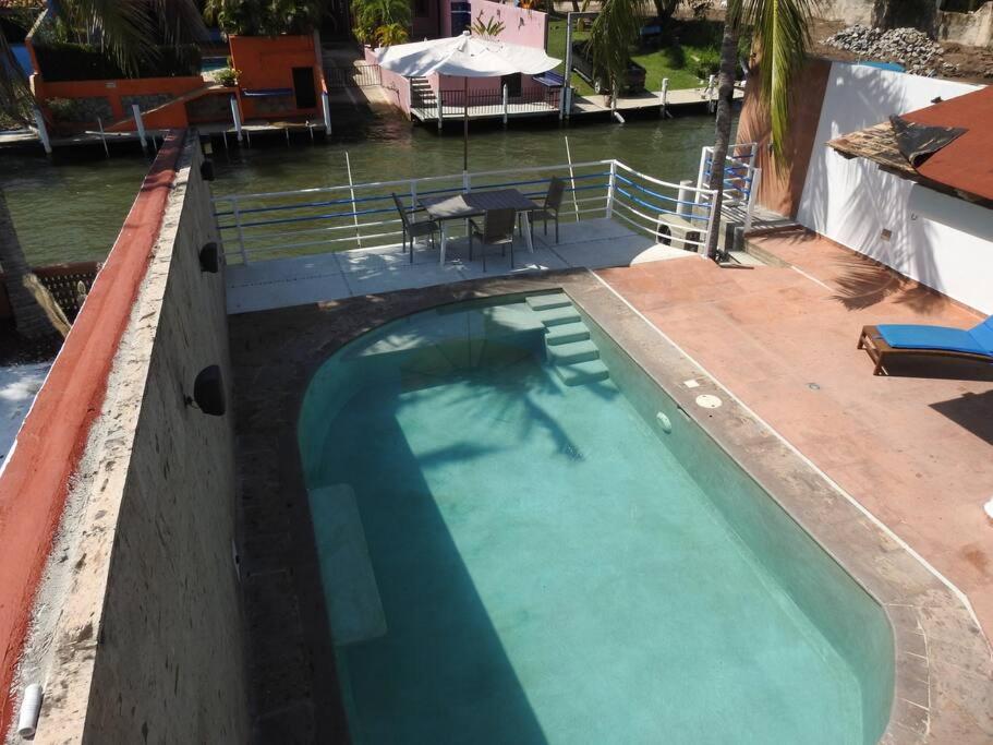 Photo 14