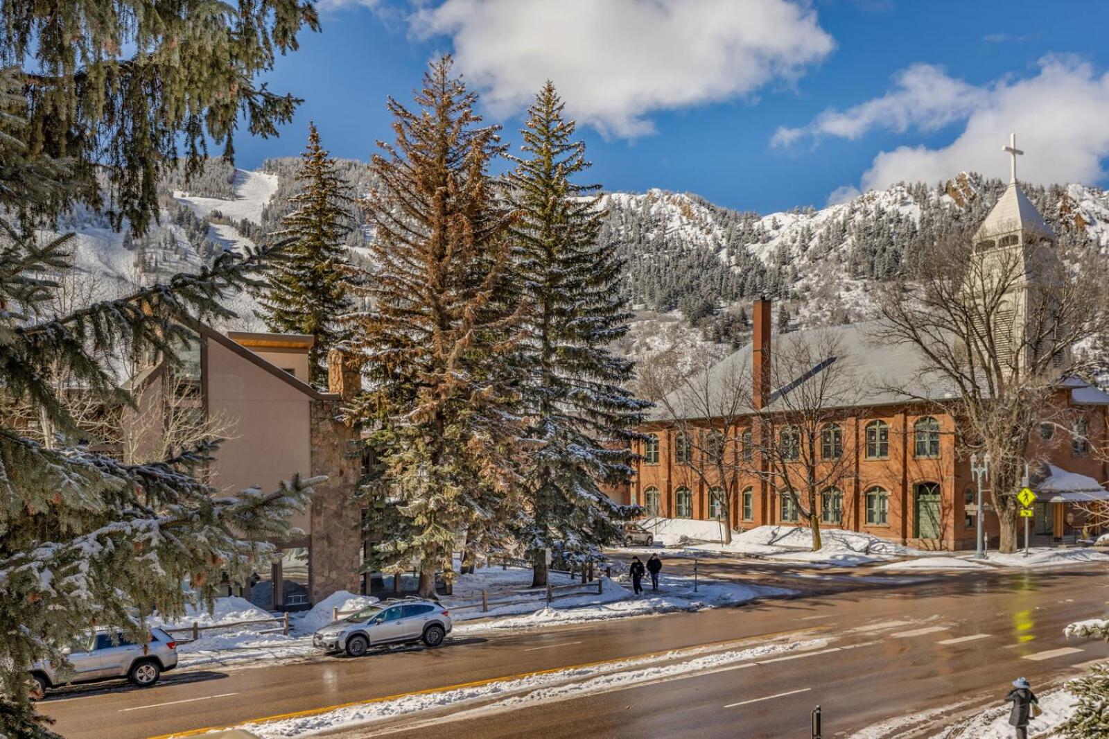 New Listing 2BR 2BA Condo - Mountain Views view 5