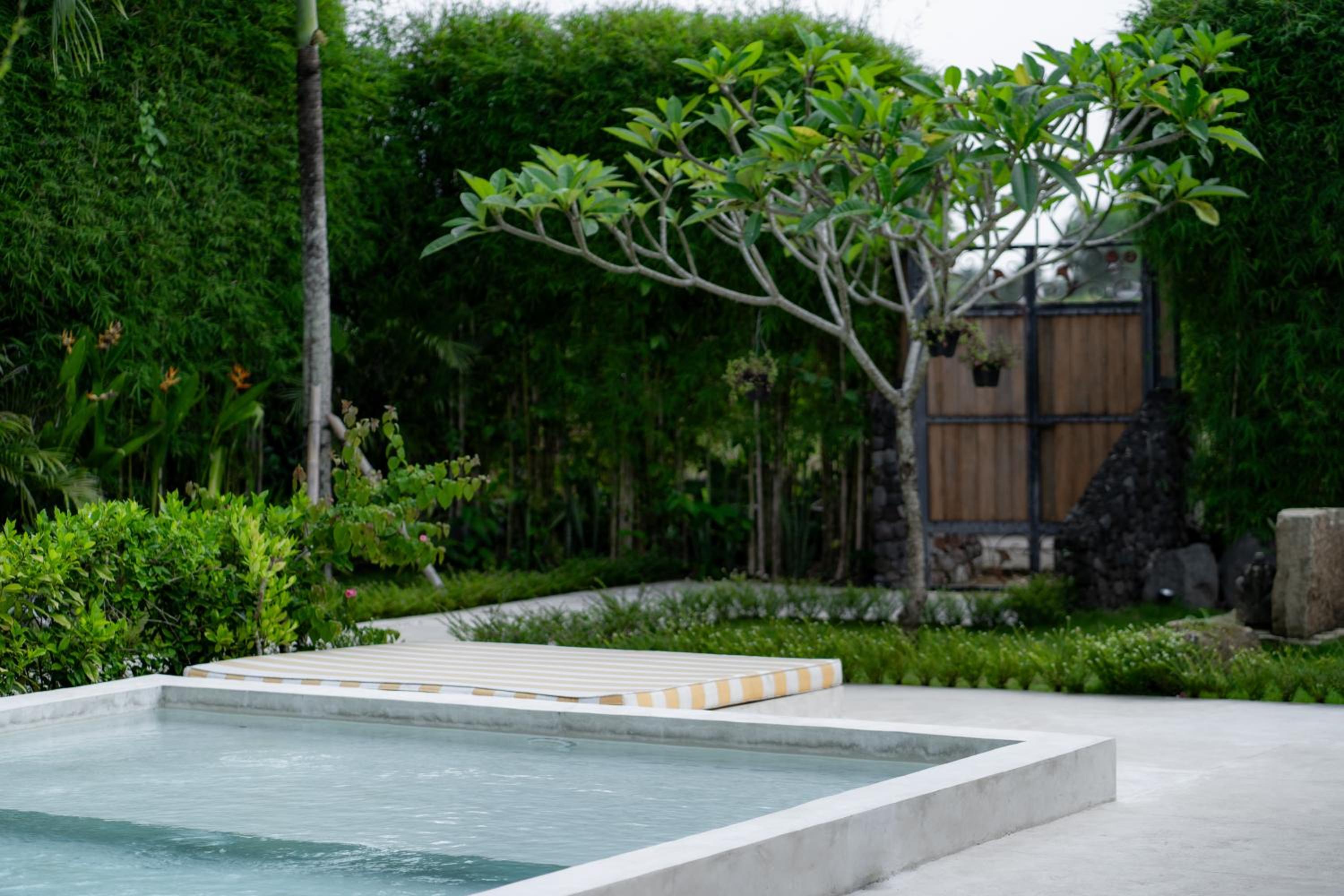 Villa Kaui Ubud- boutique villa with concierge view 5