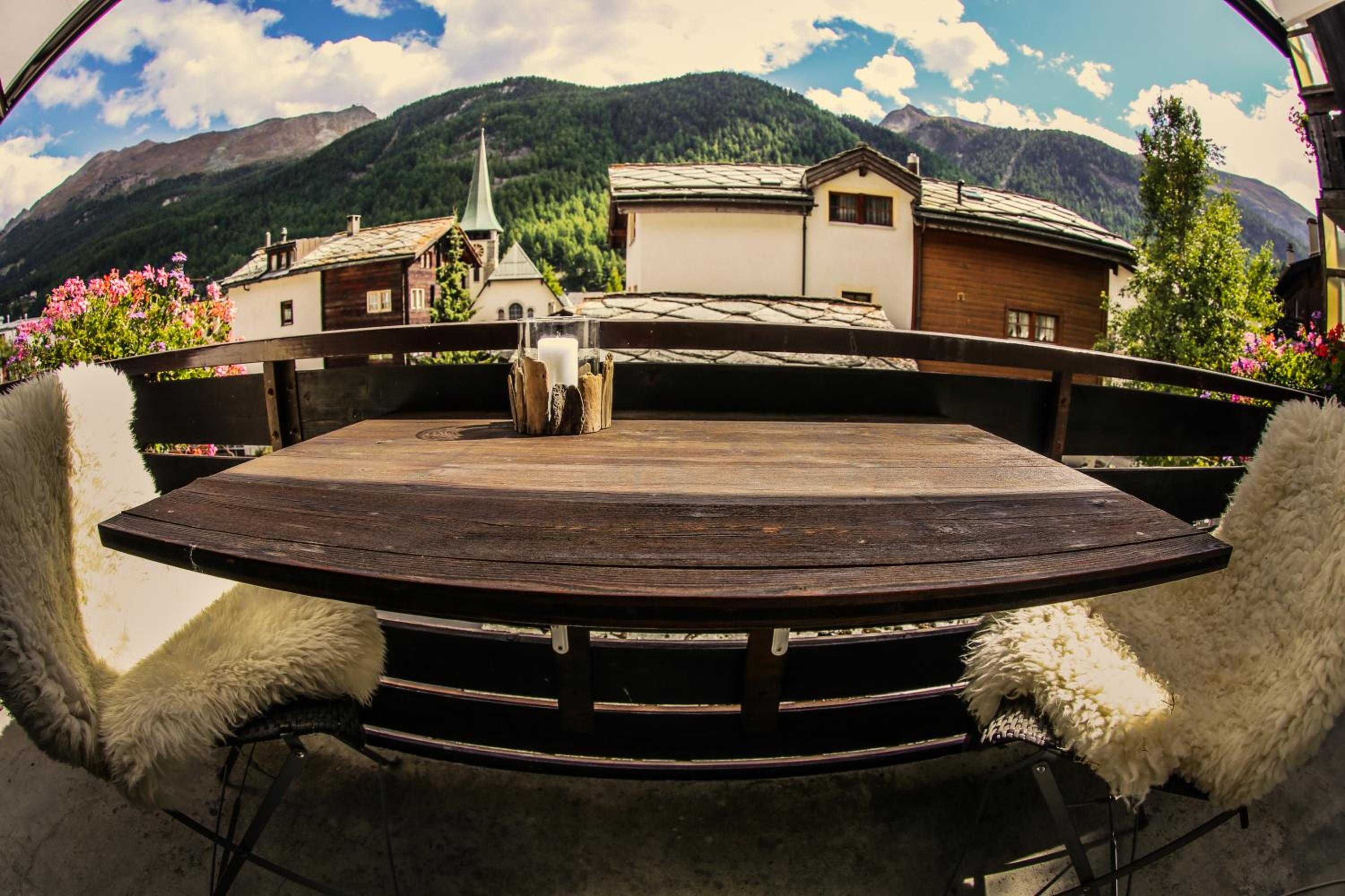 Villa Taugwalder I DOM I Duplex Appartement
