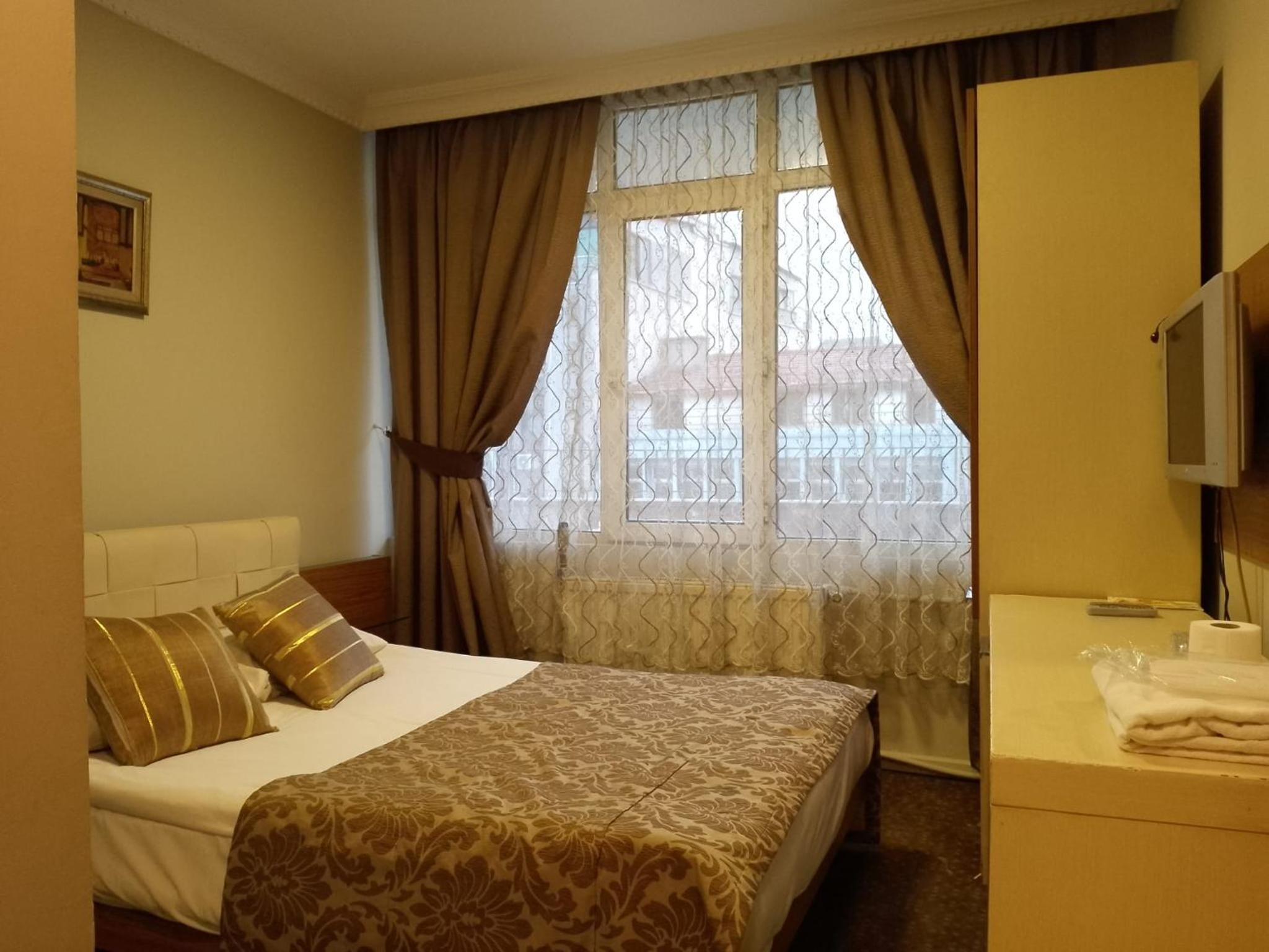 Tac Hotel - Image 41