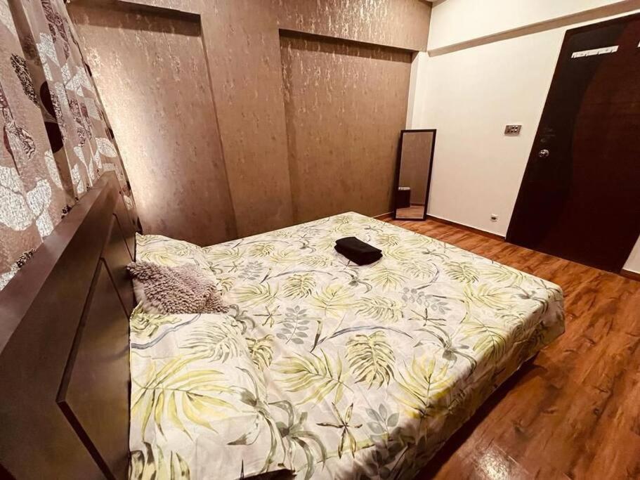 Stay Place Nice & Cozy 2 bedroom Apartment view 2