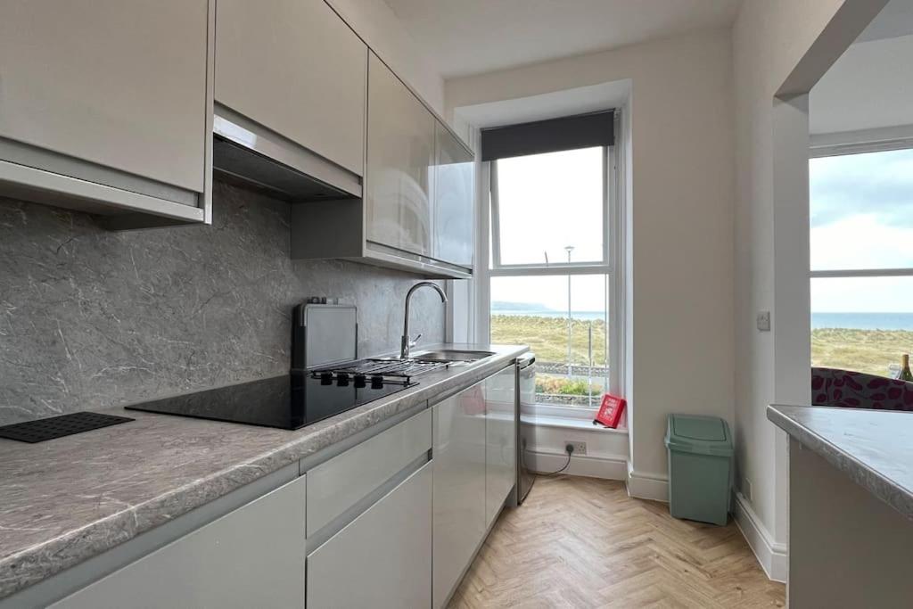 Barmouth Beach Front Apartments