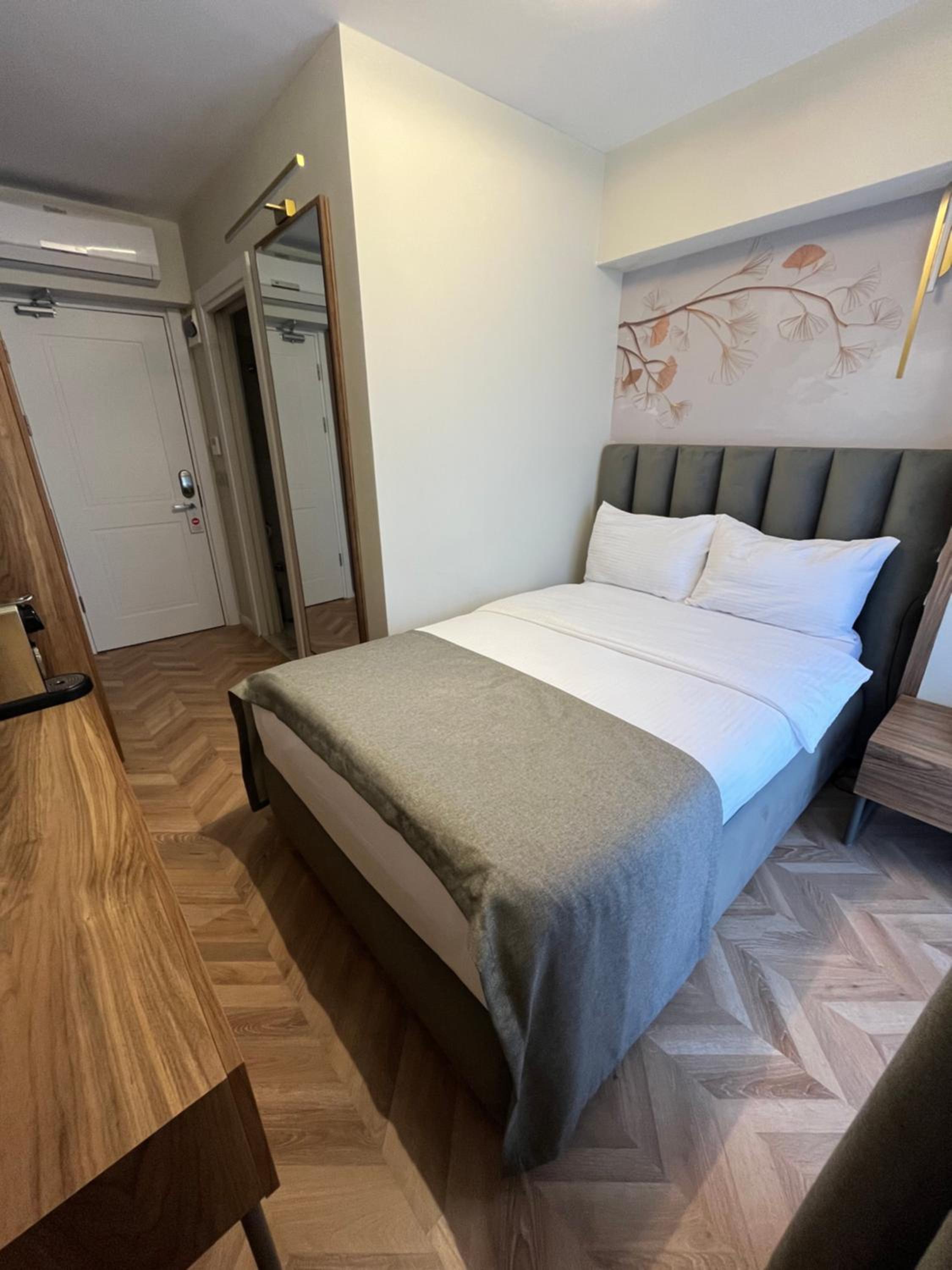 Iris Han Hotel - Image 51