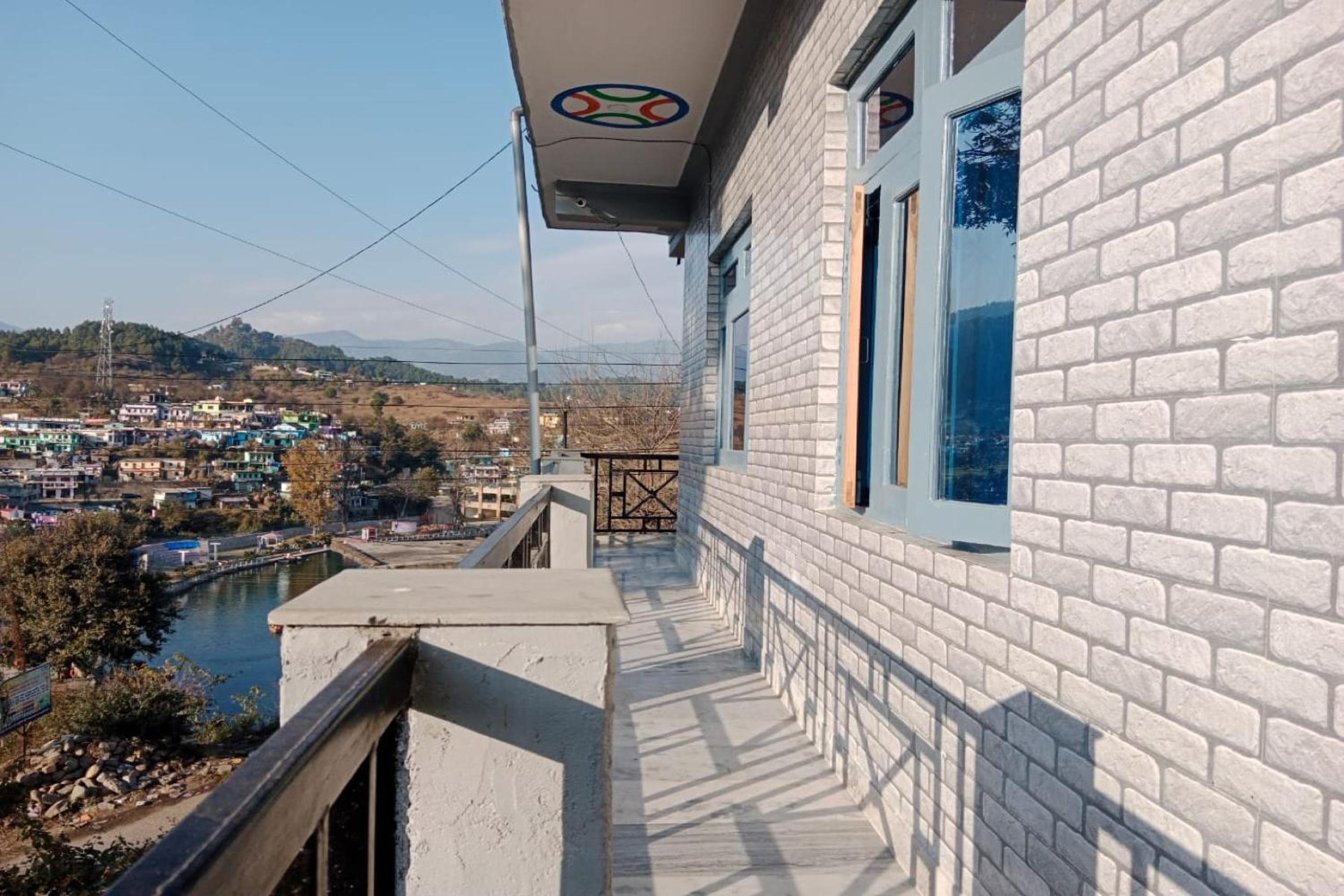 SPOT ON Atithi Restaurant And Homestay view 2