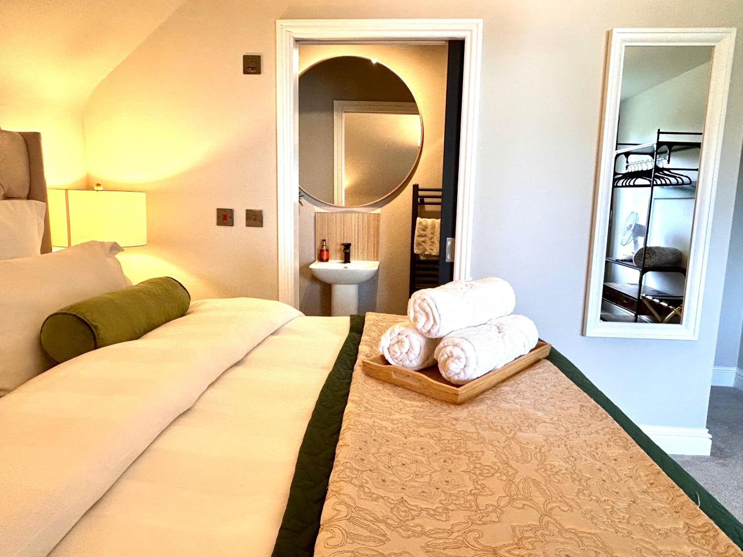 Longbank Luxury Lets