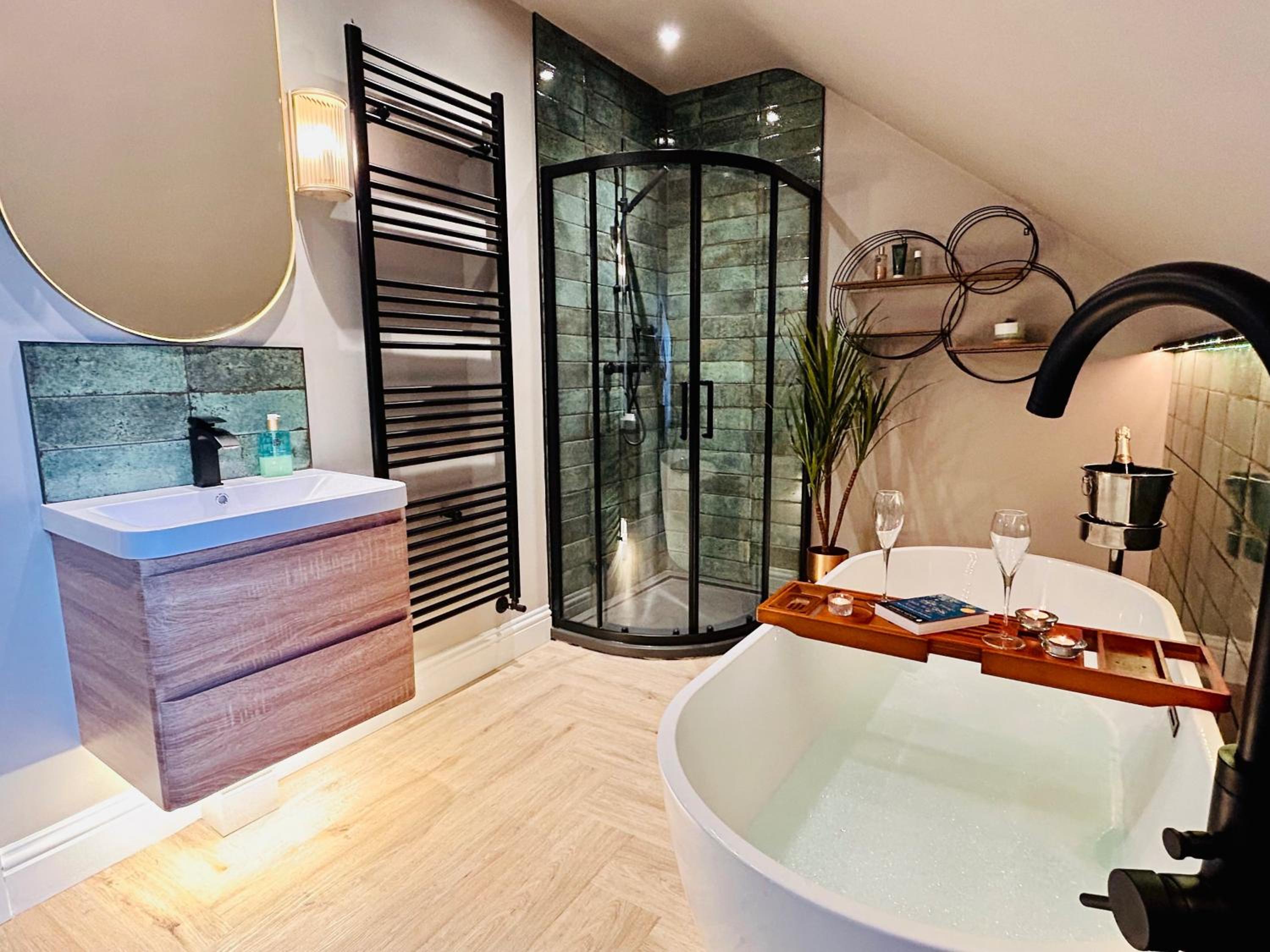 Longbank Luxury Lets