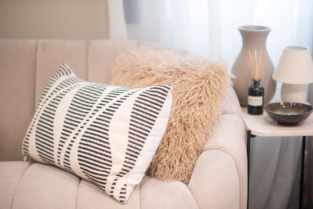 Athenian Luxe & Cozy Studio