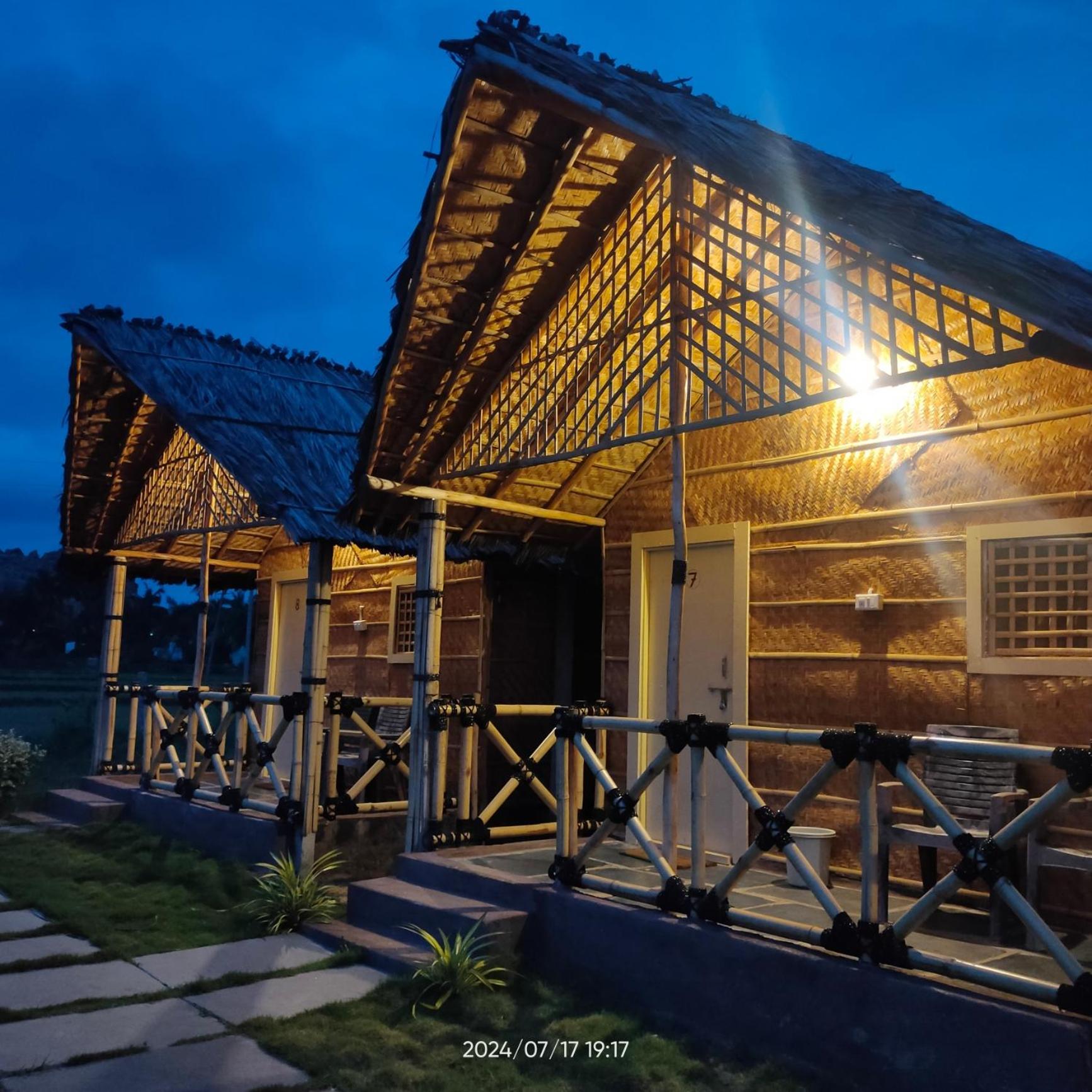 Mountain View Guesthouse Hampi