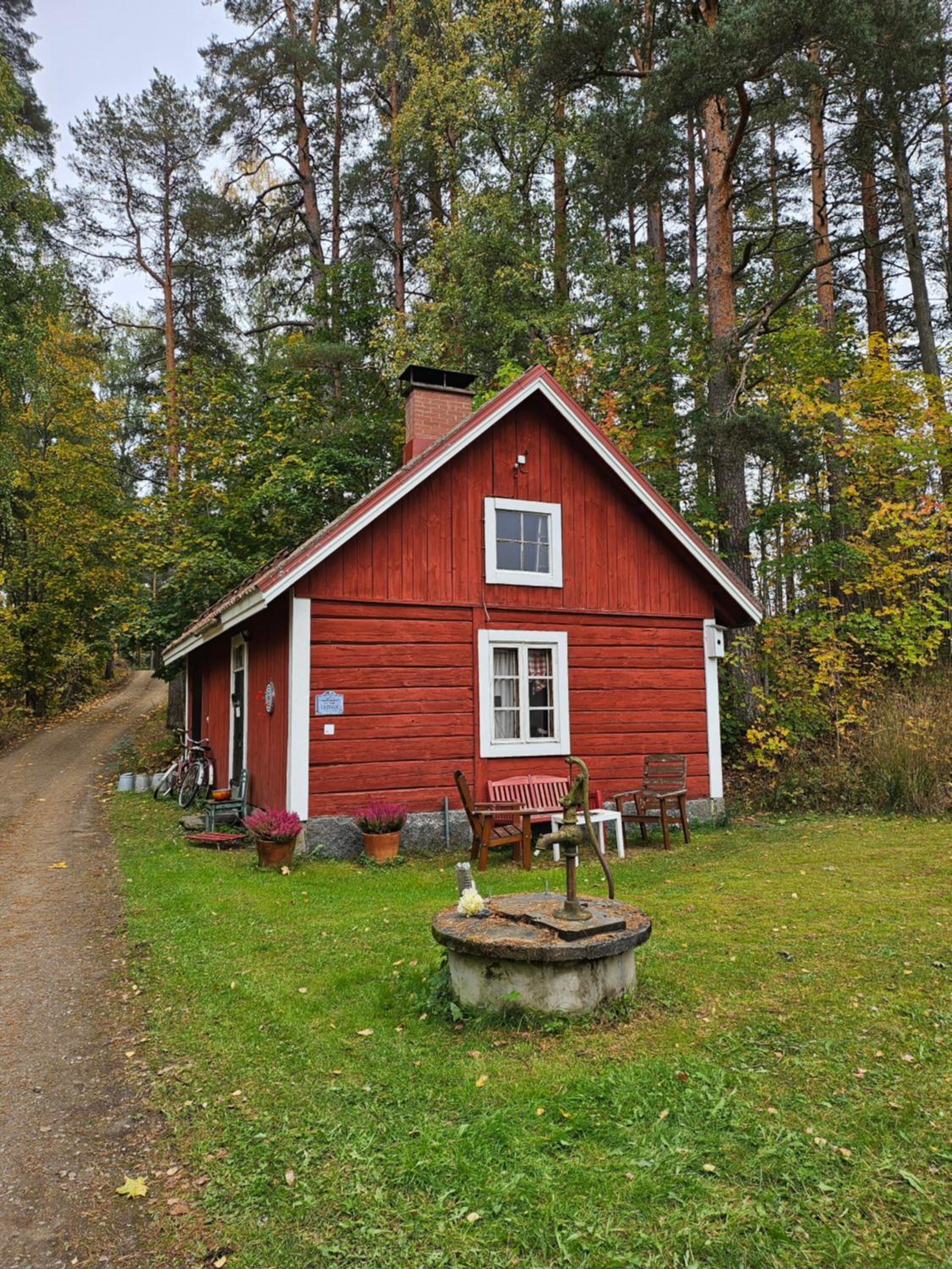 A cozy sauna cottage in Padasjoki