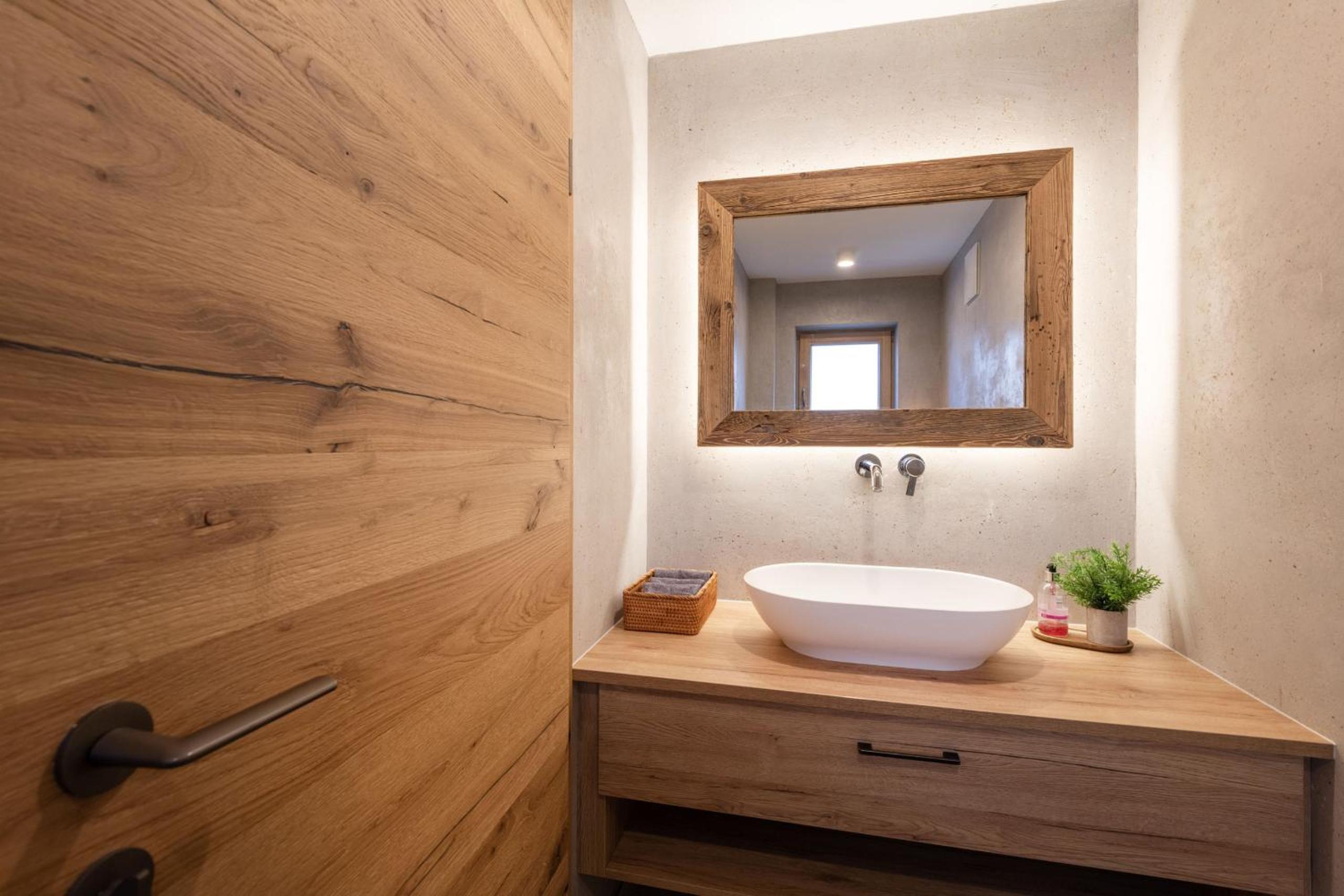 Kinkara Lodge by Apartment Managers