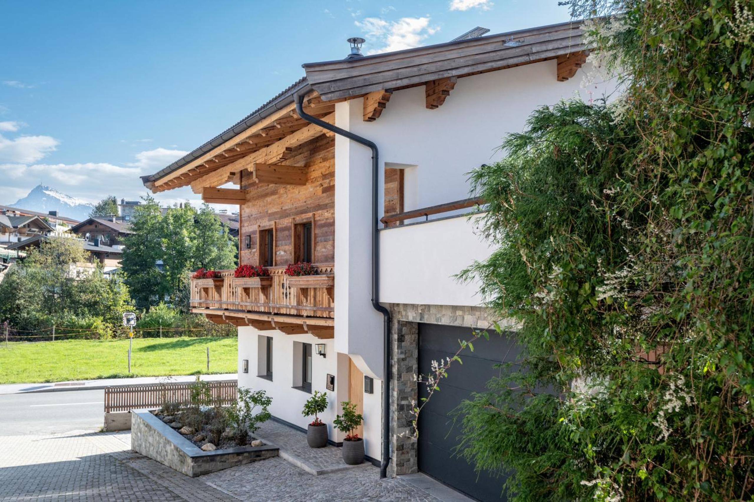 Kinkara Lodge by Apartment Managers