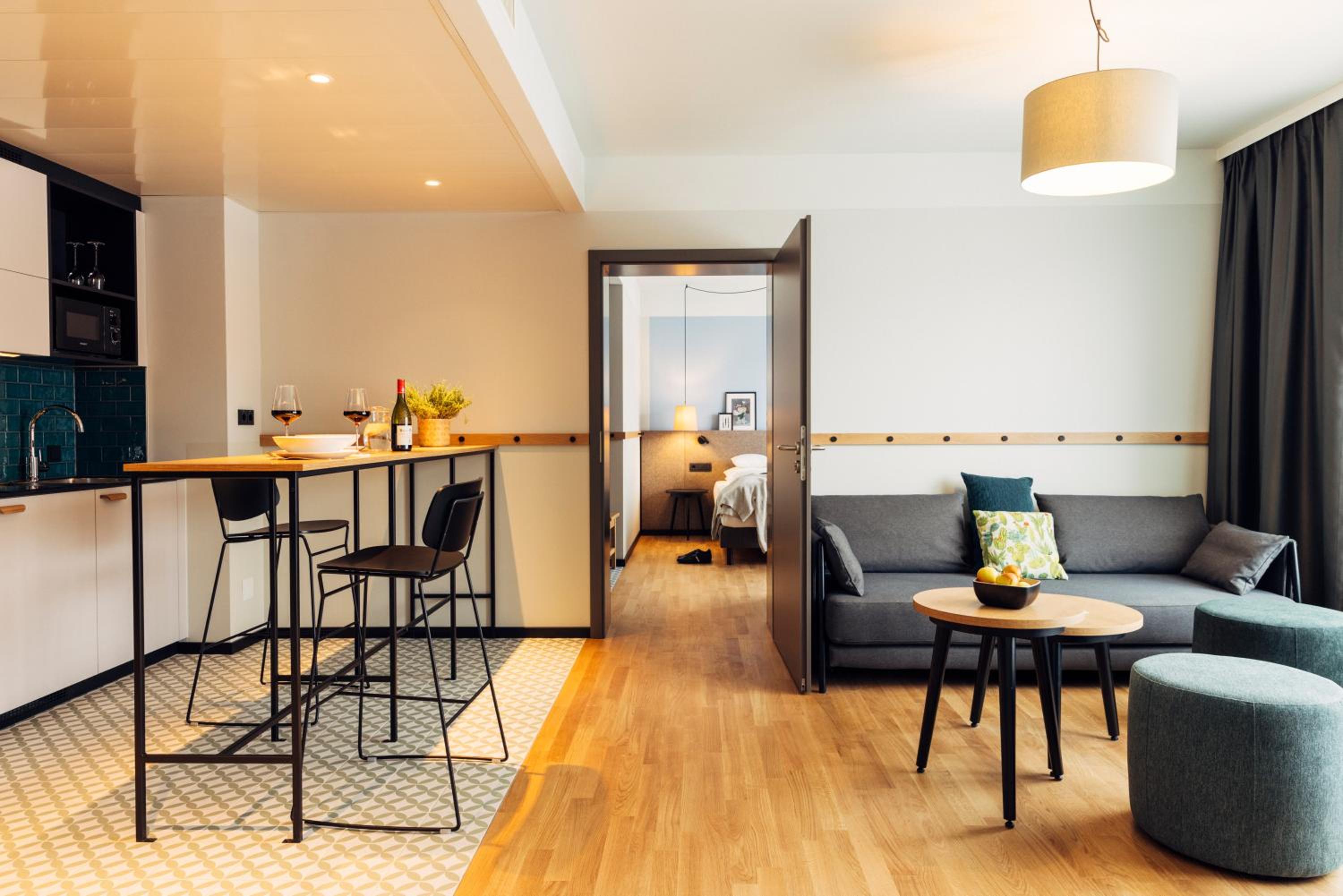 Hotel harry's home Villach hotel & apartments - Image 1