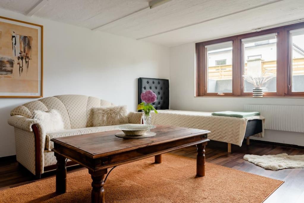 Kattarp Home Cellar - Free Parking & Private Entrance view 2
