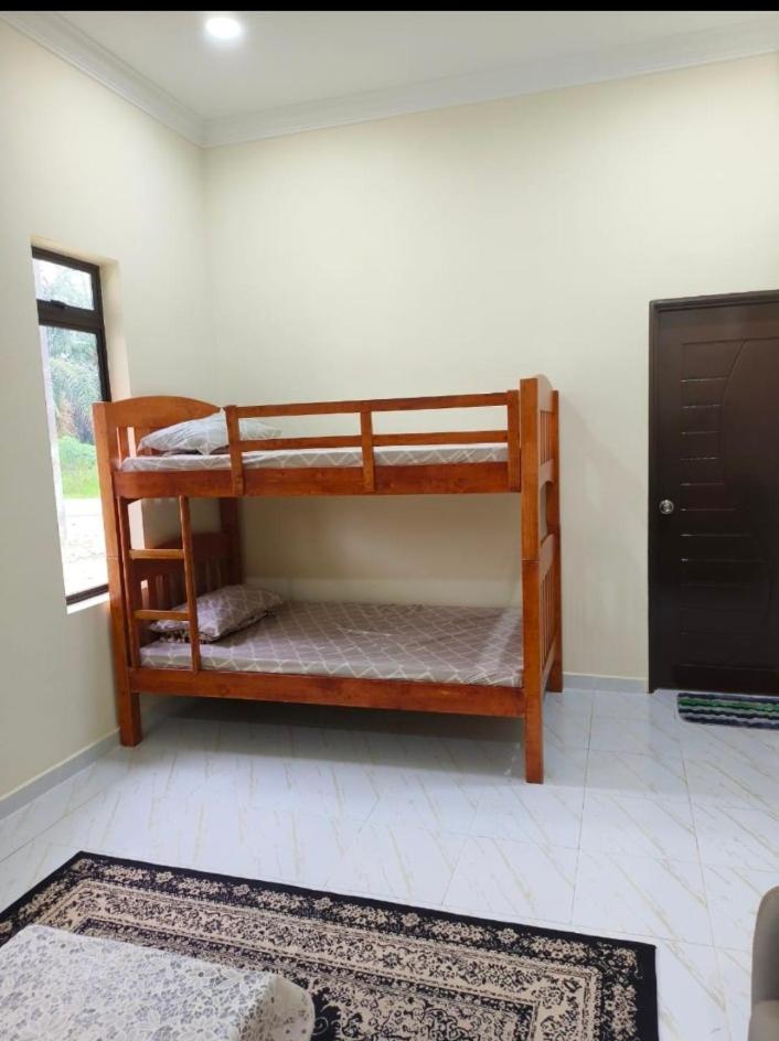 Salah Bukan photo 5