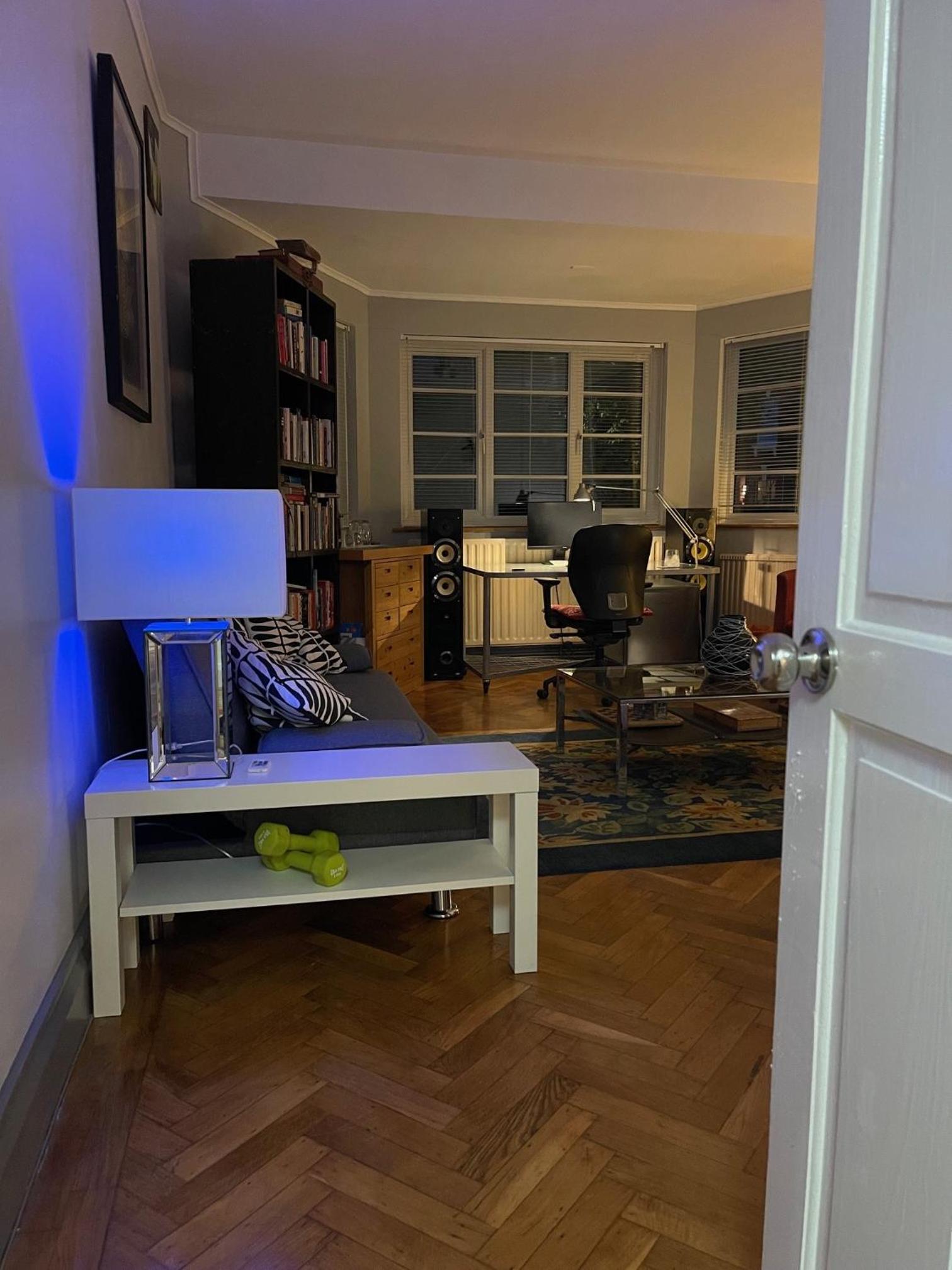 Large Double Bedroom 10 minutes to Central London