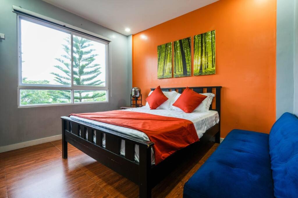 Private Villa - Overlooking View of Taal R-Maison view 4