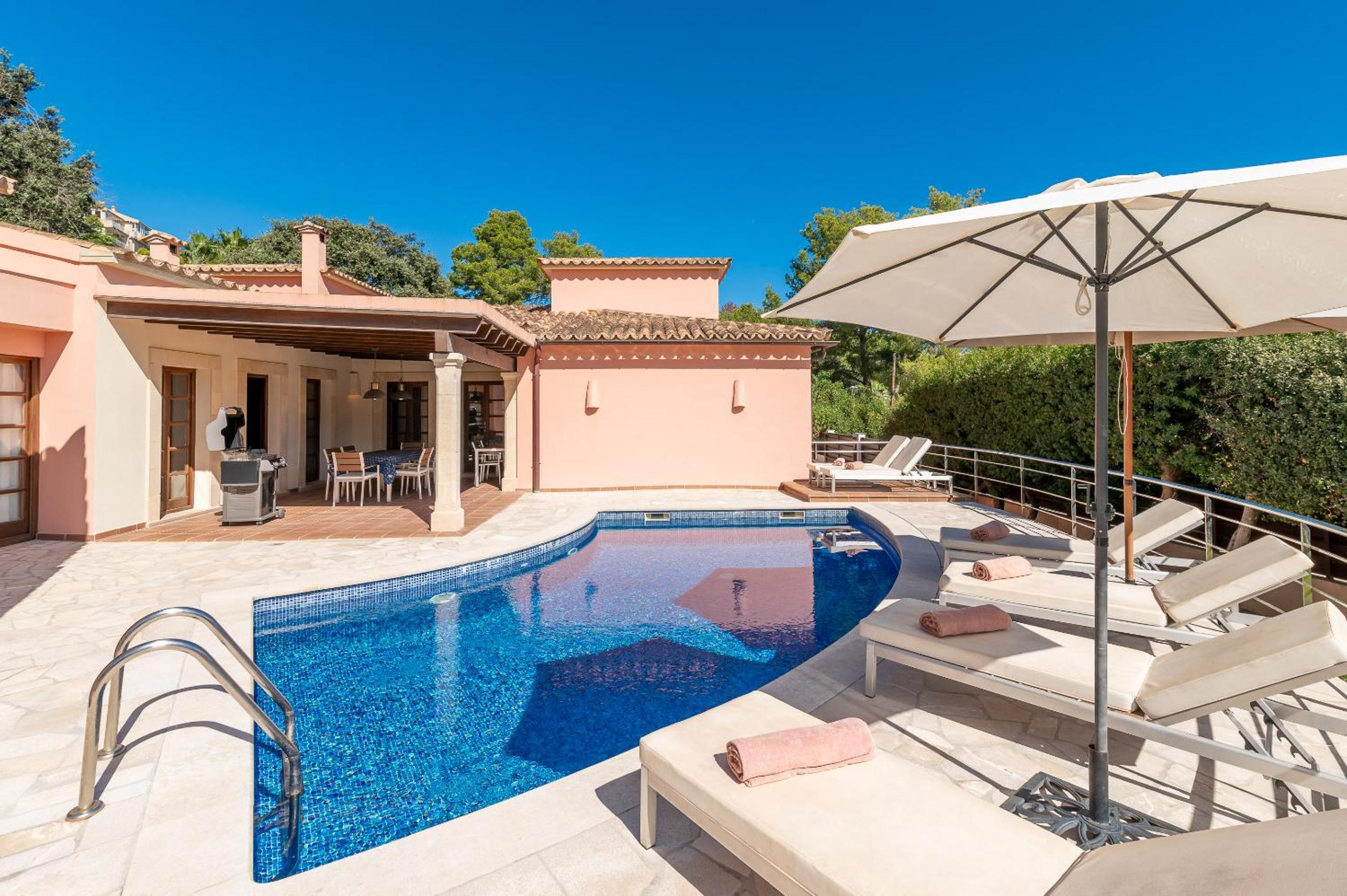 Beach Villa Margot by Sealand Villas view 4