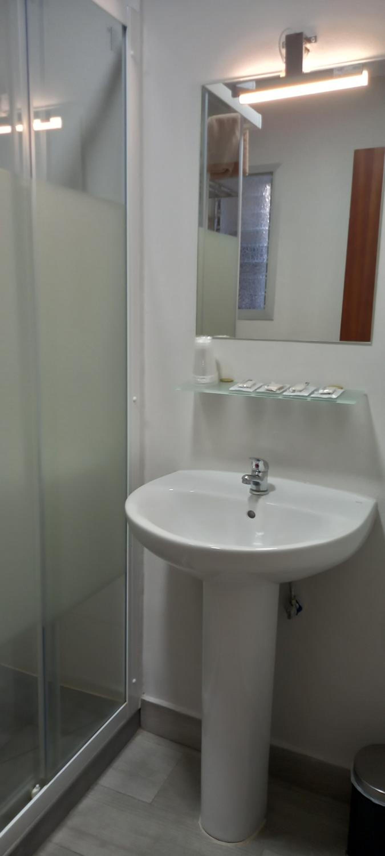 Photo 27