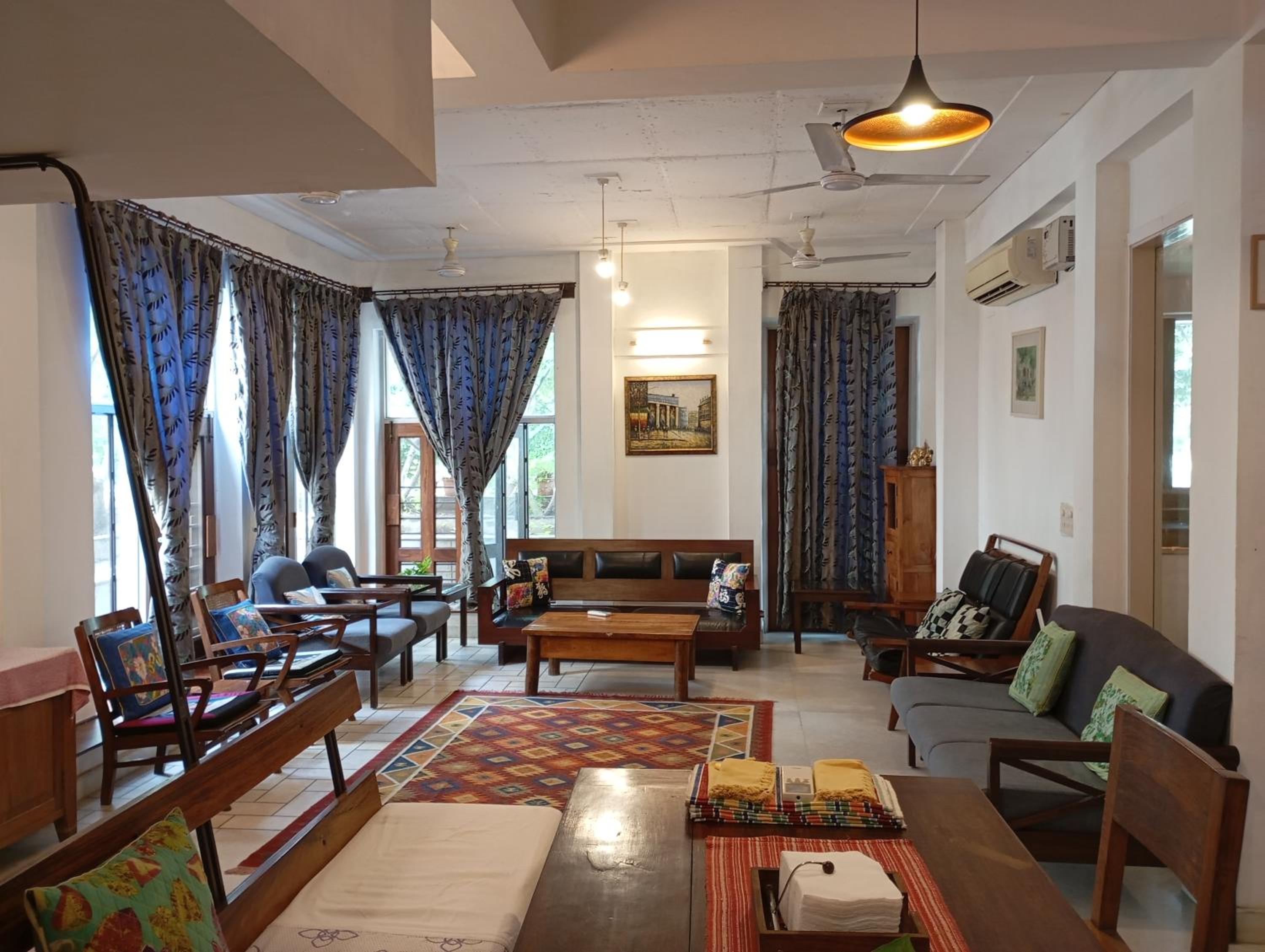 lounge