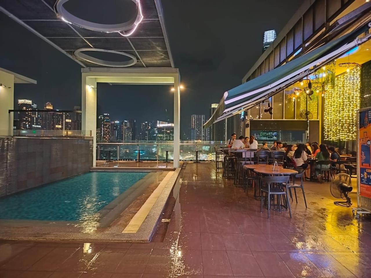 Lila Suites D, Majestic Place