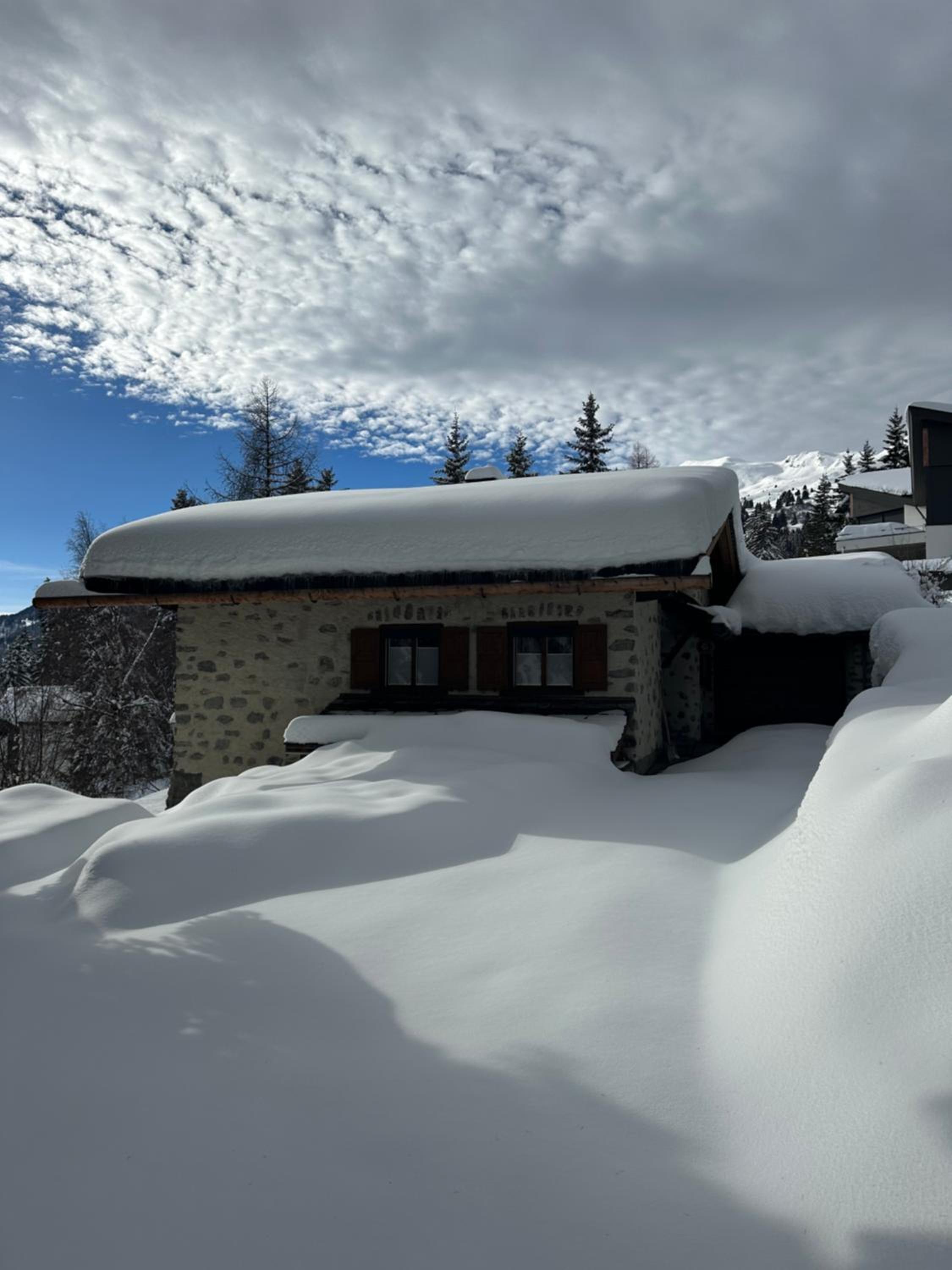 Ski In&Out, Lenzerheide freistehendes Top CHALET, urchig, gross