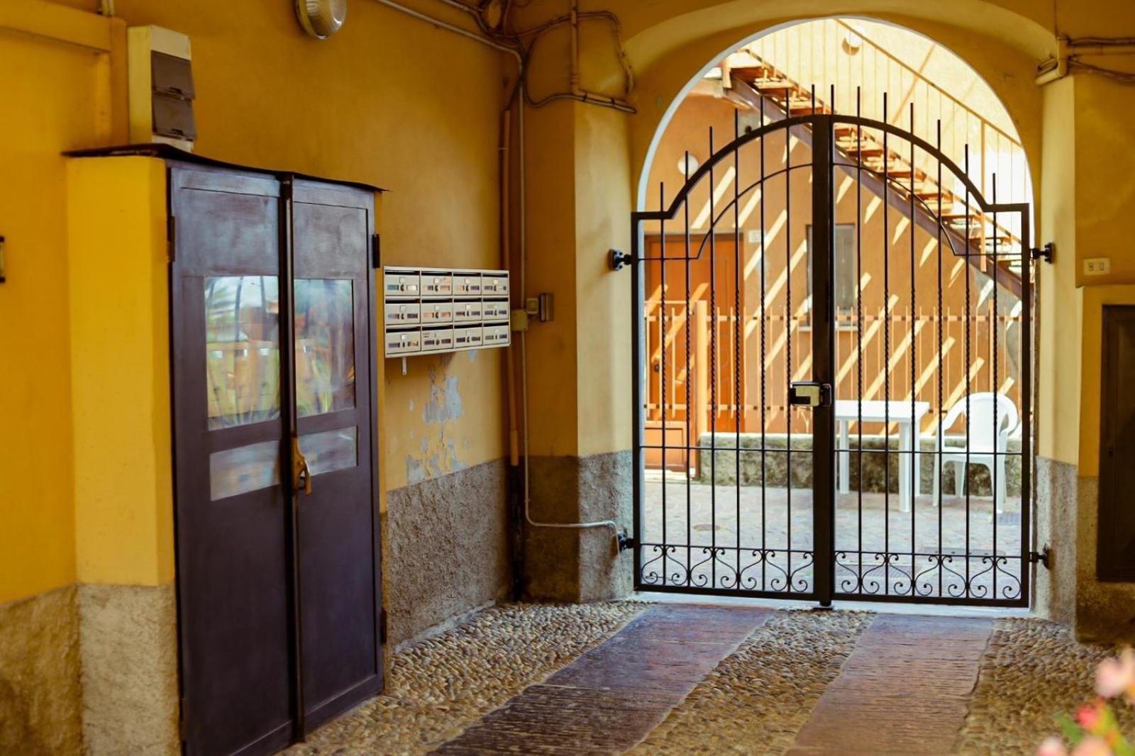 The Courtyard Retreat