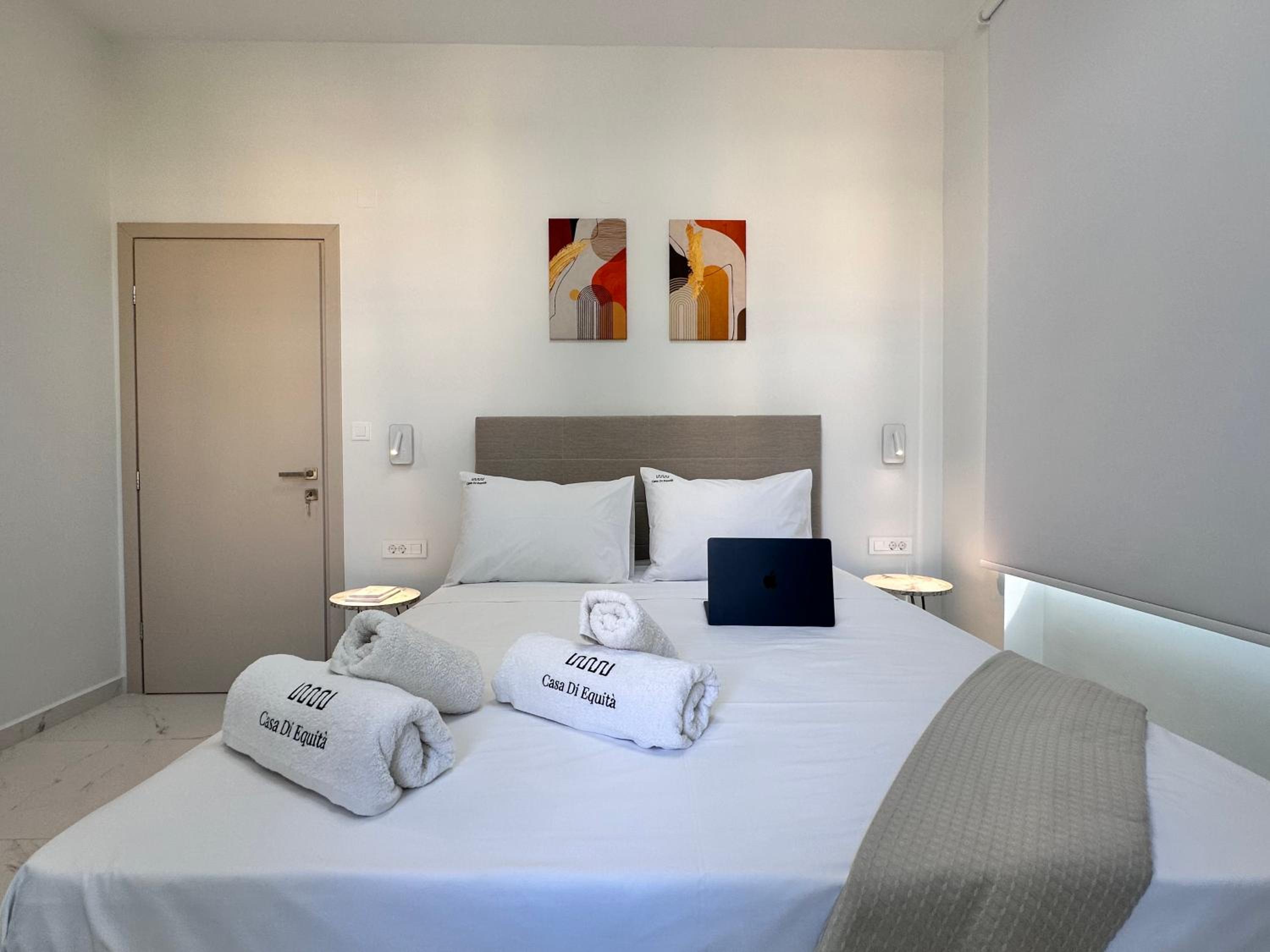 Casa di equità photo 3