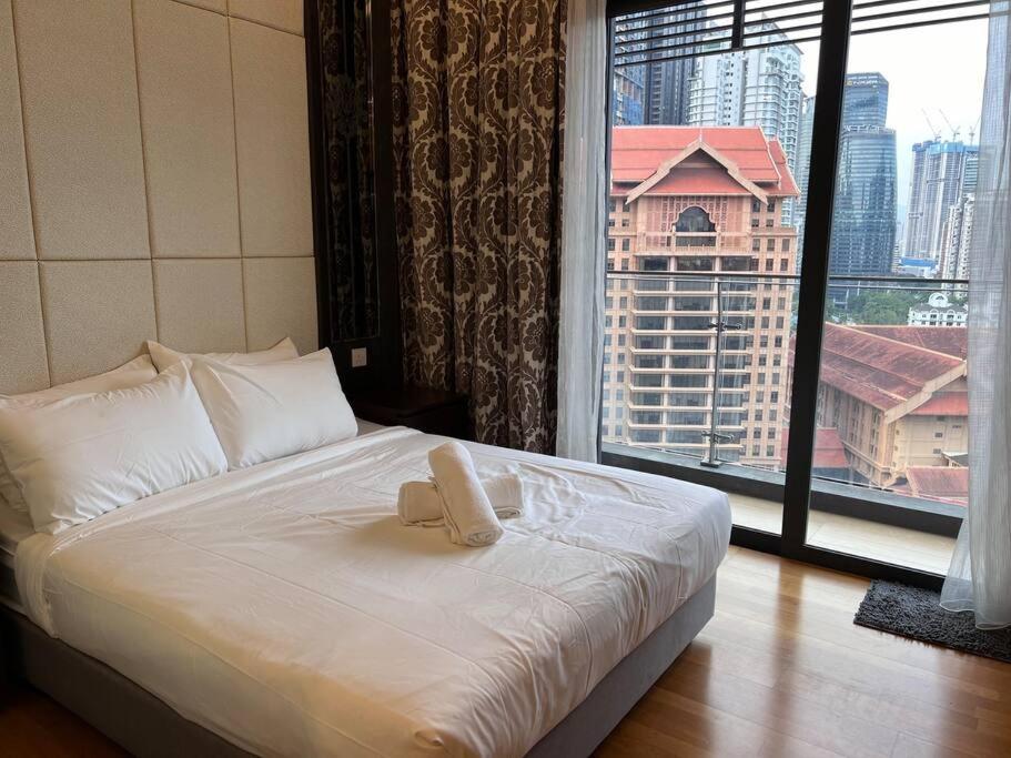 Dorsett Bukit Bintang with Bathtub by Prestige