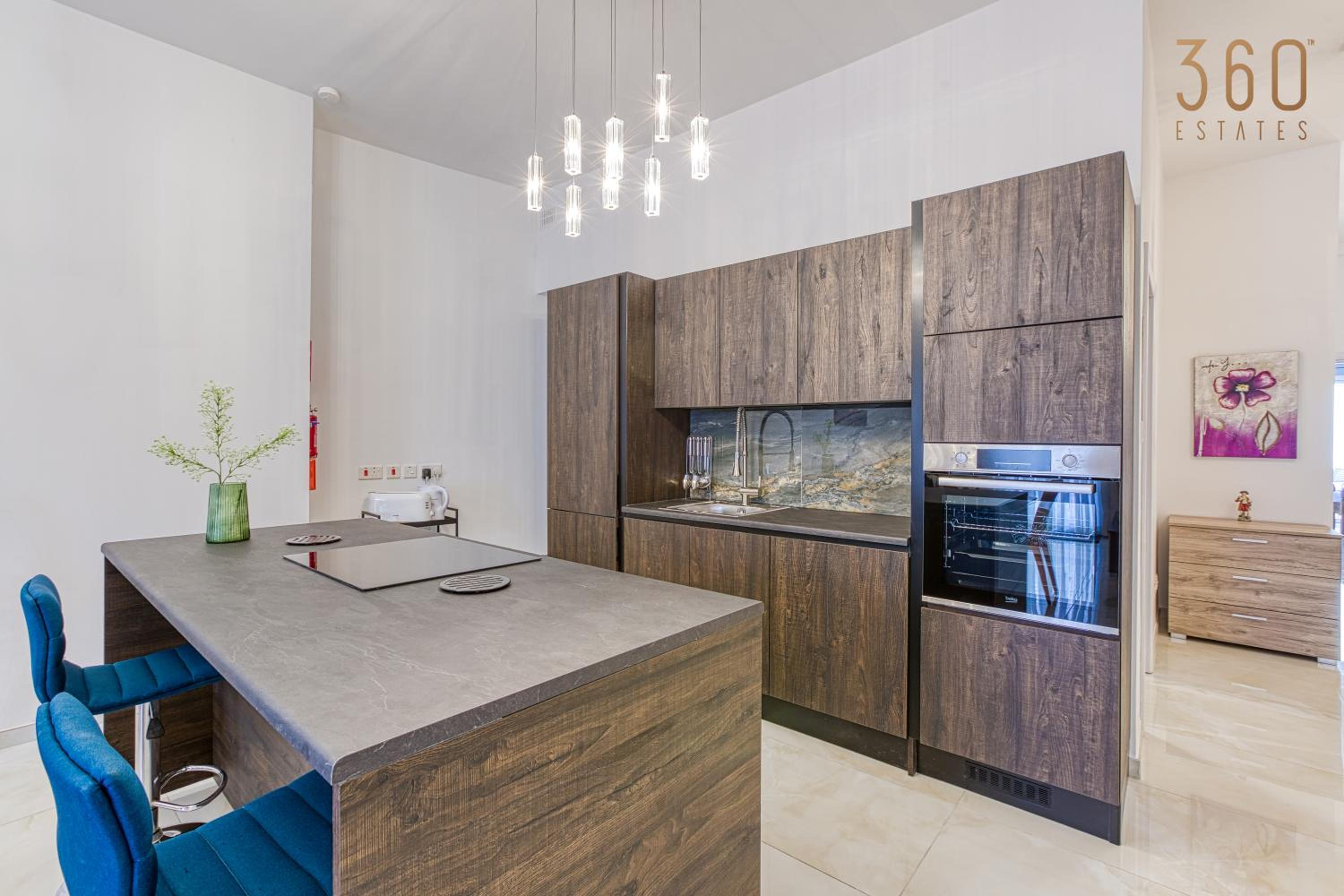 Stunning 2BR Penthouse with terrace in Mosta by 360 Estates view 5