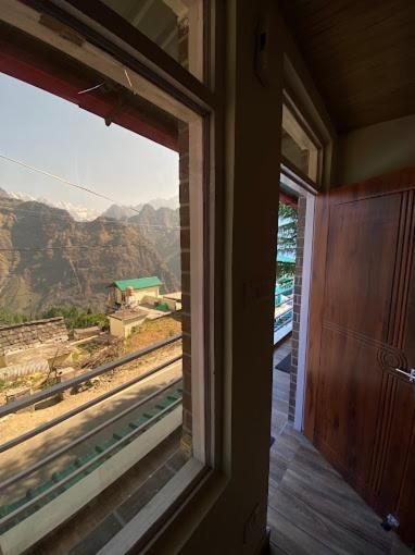 Enchanting Rukmani Stay view 5