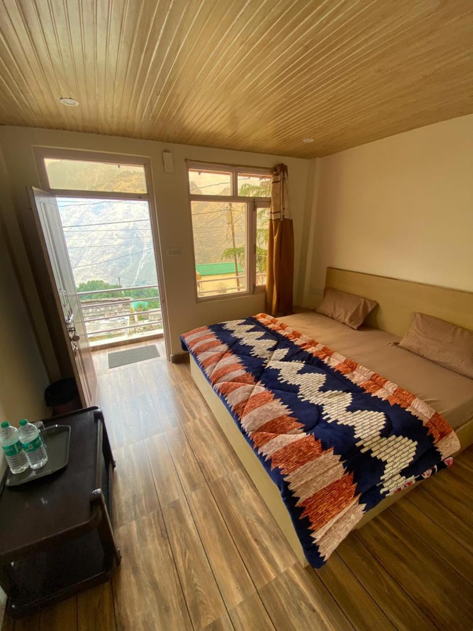 Photo 22