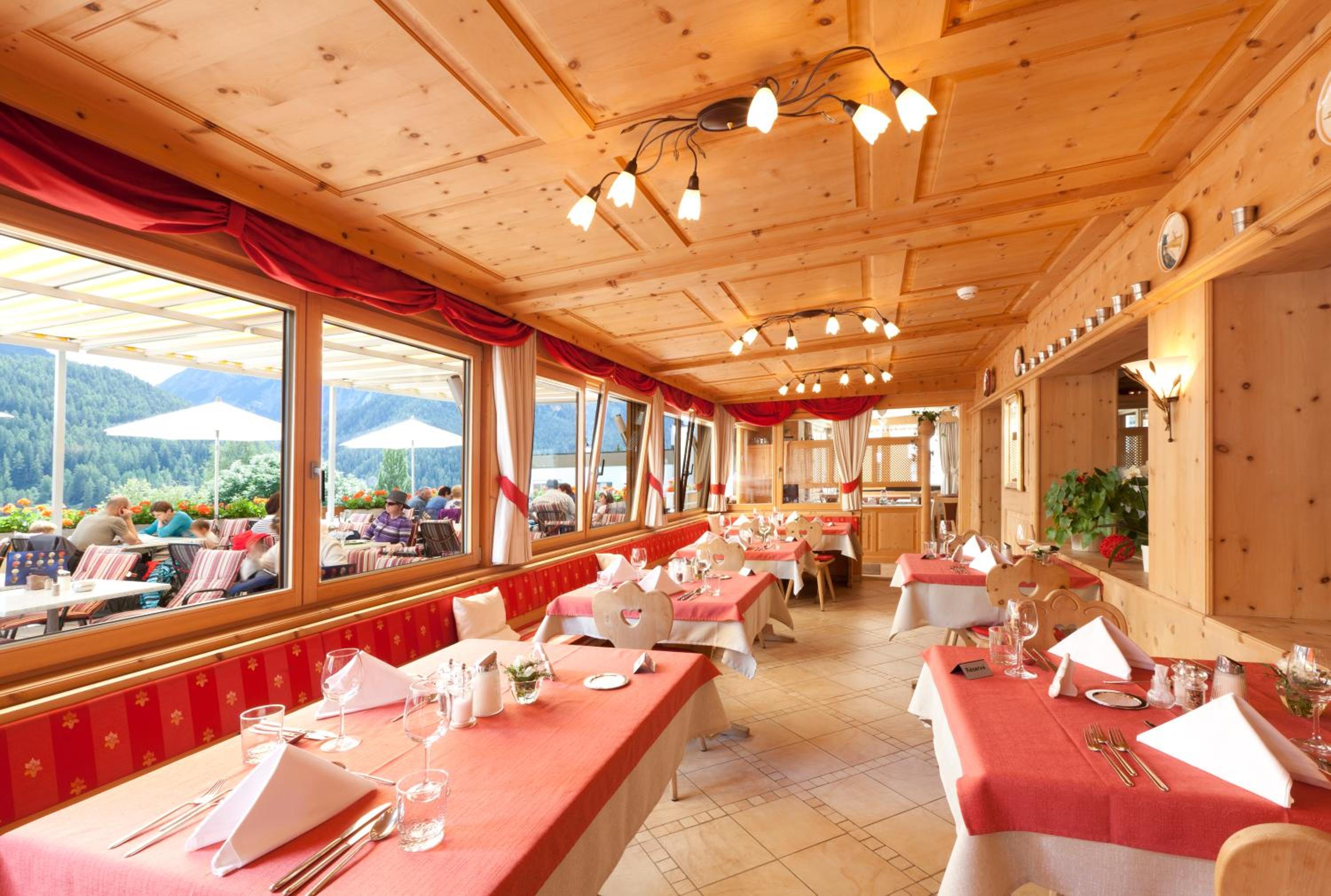 Hotel Astras