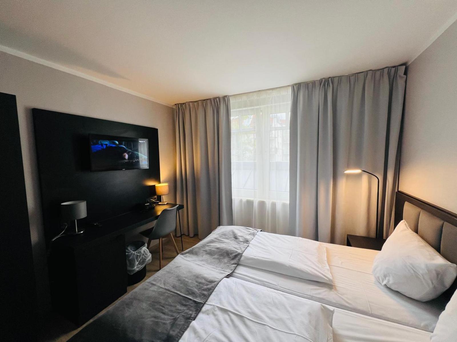 Offenbach Vacations - Hotel B99 - Property Image 3
