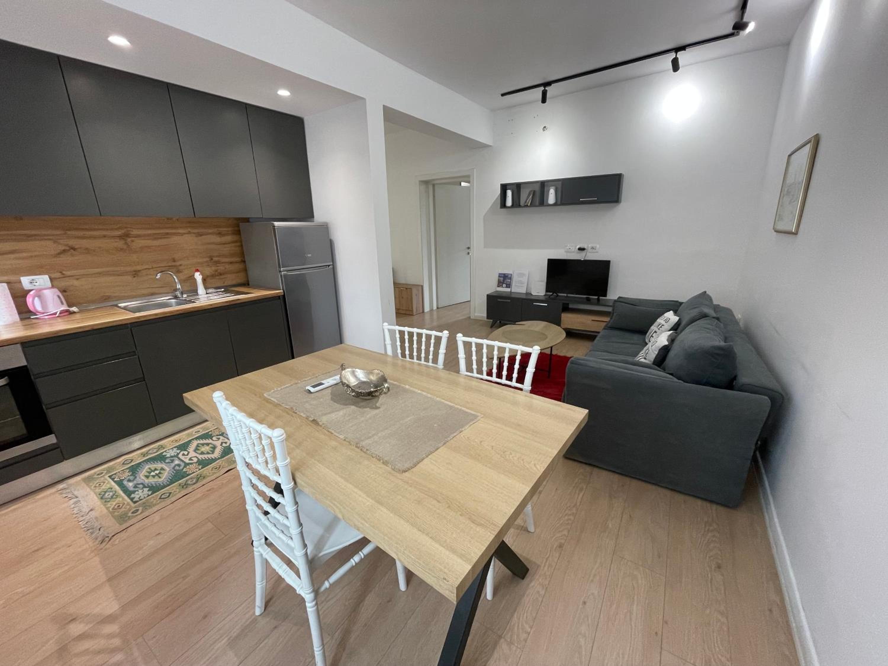 Museum Center One Bedroom App - ENJOY TRAVEL