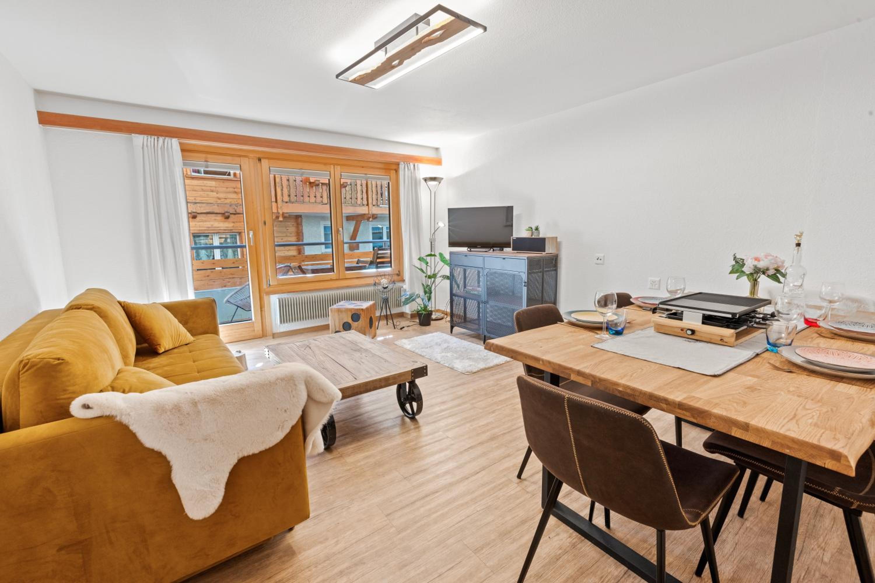Centre de Saas-Fee - 2 chambres - balcon & patio