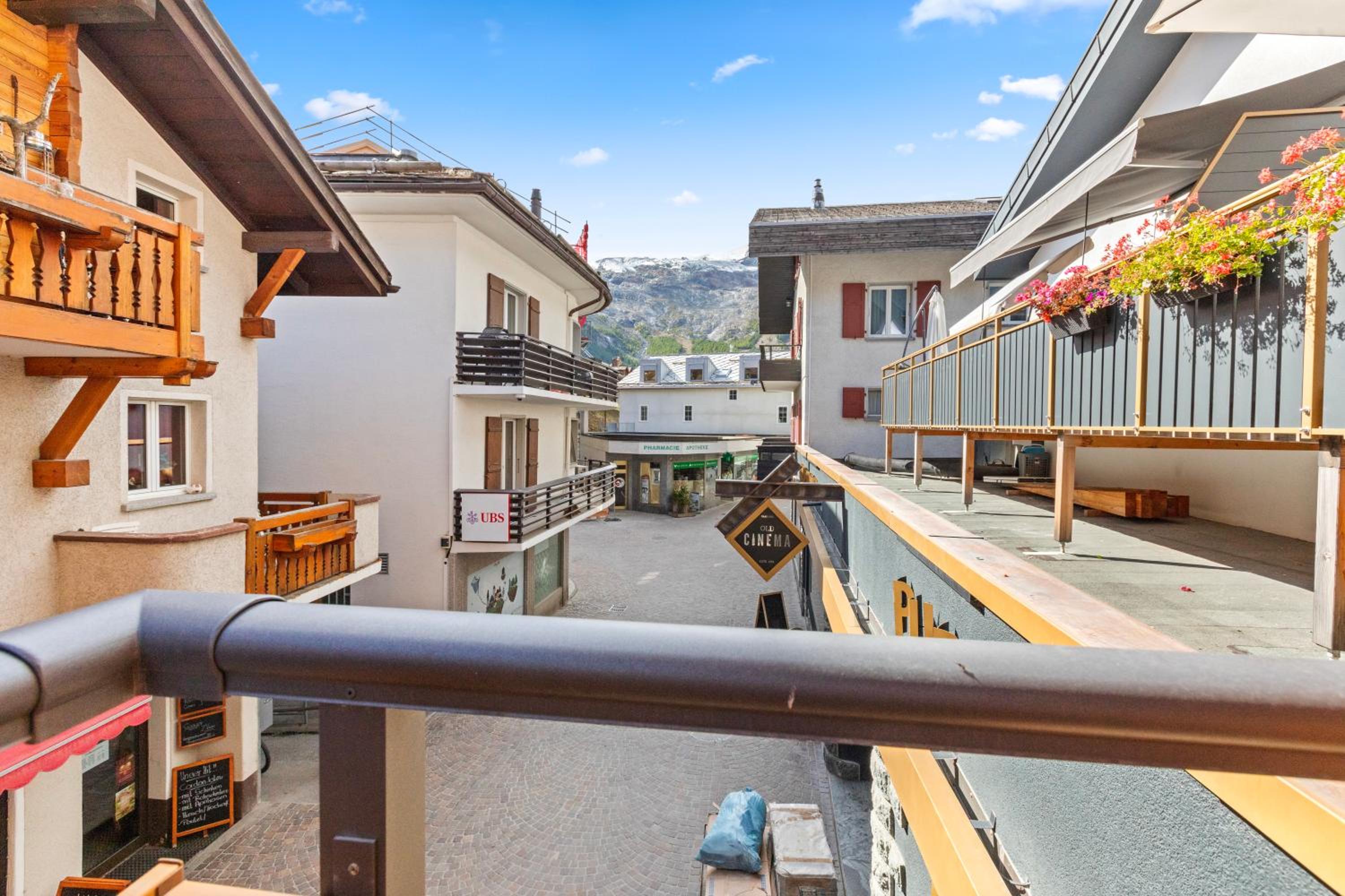 Centre de Saas-Fee - 2 chambres - balcon & patio