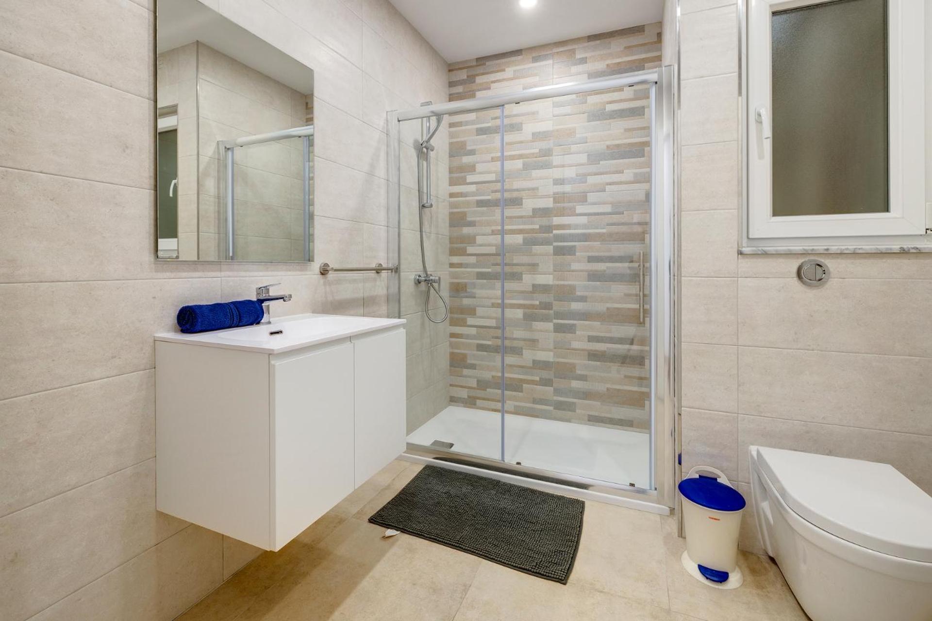 Cool Waters Holiday Apartments by Buena Vista