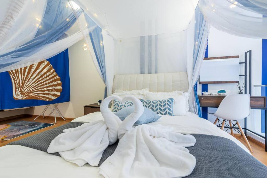 EkoCheras max5pax Romance Retreats #freeparking #netflix #wifi