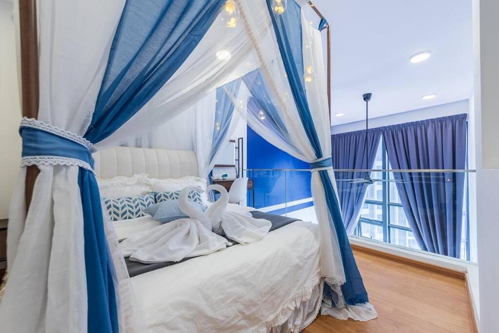 EkoCheras max5pax Romance Retreats #freeparking #netflix #wifi